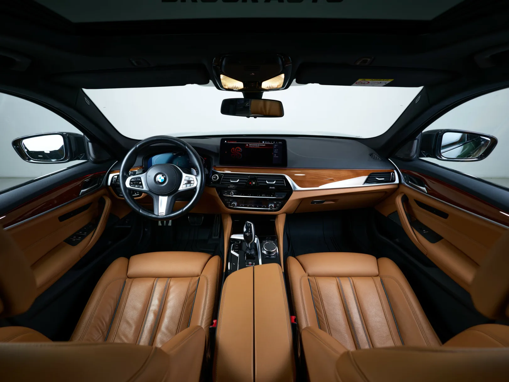 BMW 5 серии VII (G30/G31/G38) Рестайлинг, 2022 — экстерьер, фото 31