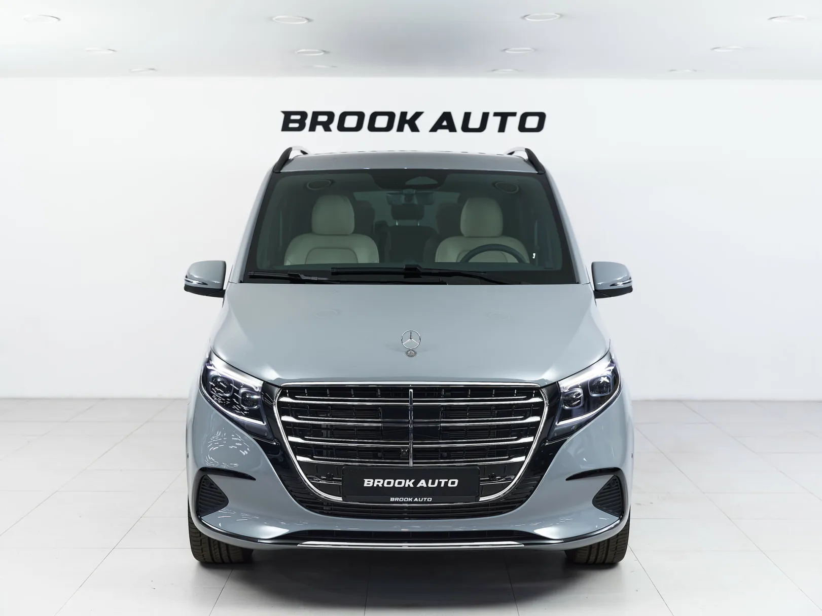 Mercedes-Benz V-Класс Exclusive III (W447) Рестайлинг 2, 2026 — экстерьер, фото 2