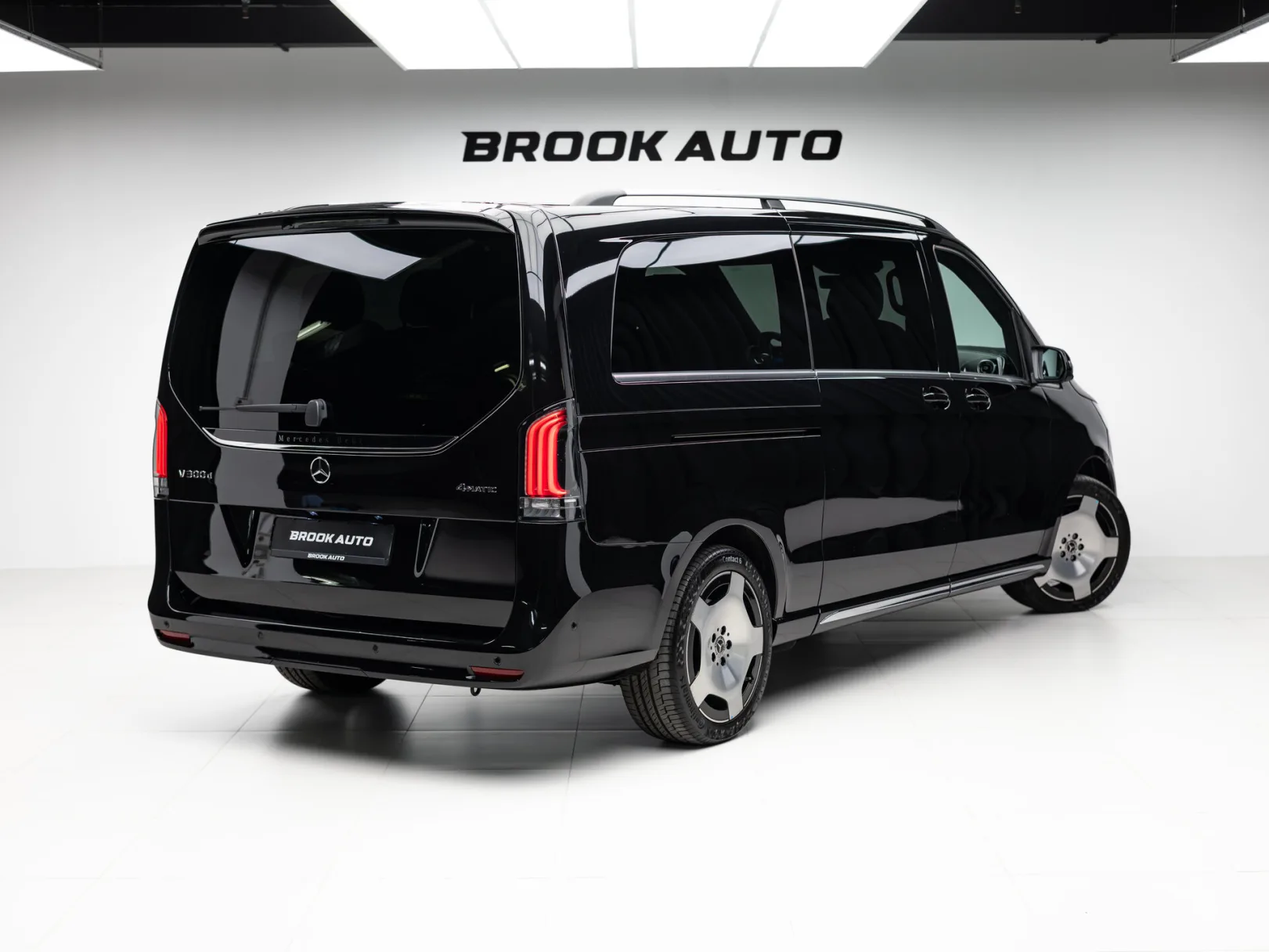 Mercedes-Benz V-Класс Exclusive III (W447) Рестайлинг 2, 2026 — экстерьер, фото 4
