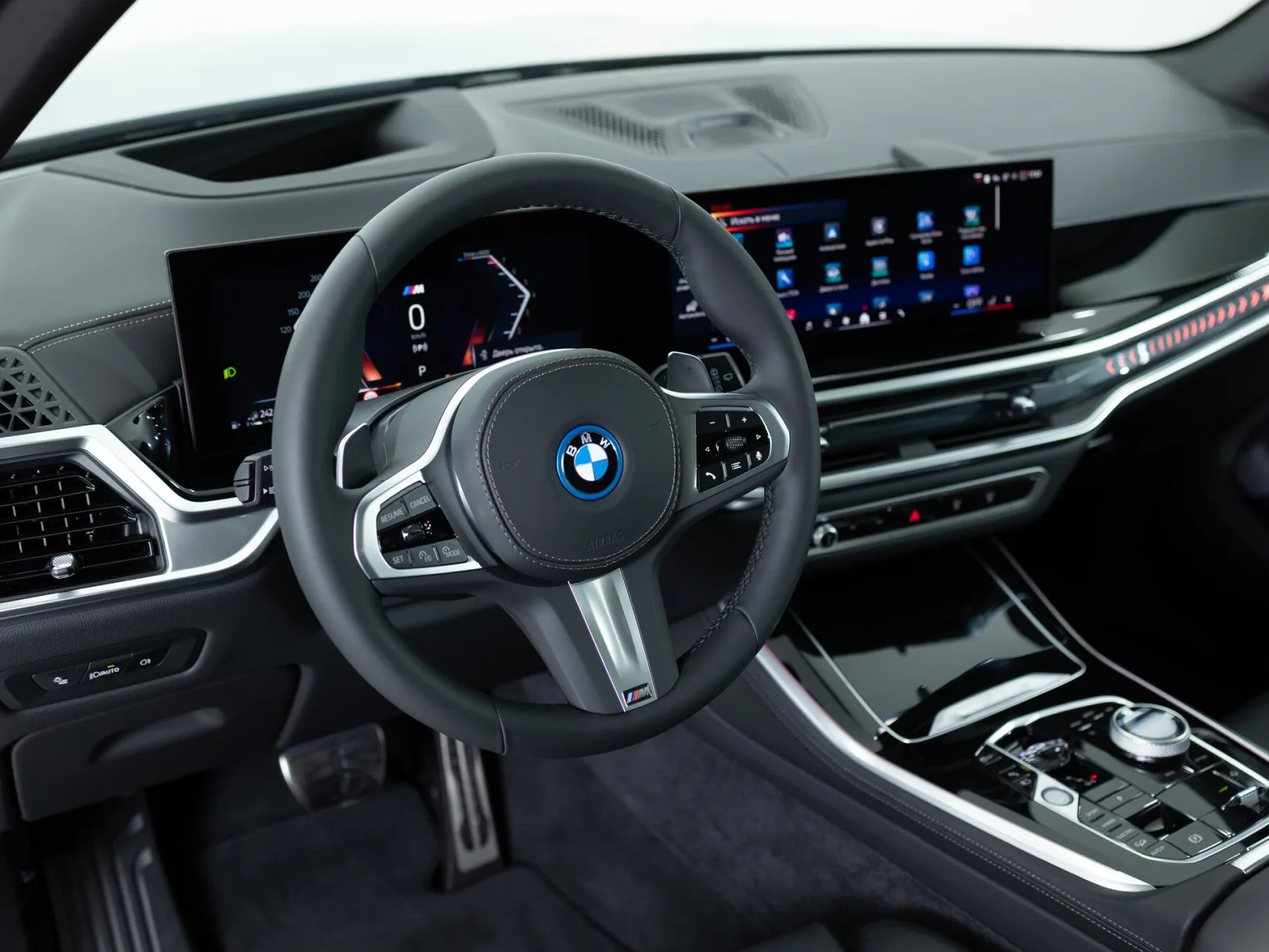 BMW X5 xDrive50e M Sport Pro IV (G05/G18) Рестайлинг, 2024 — экстерьер, фото 9