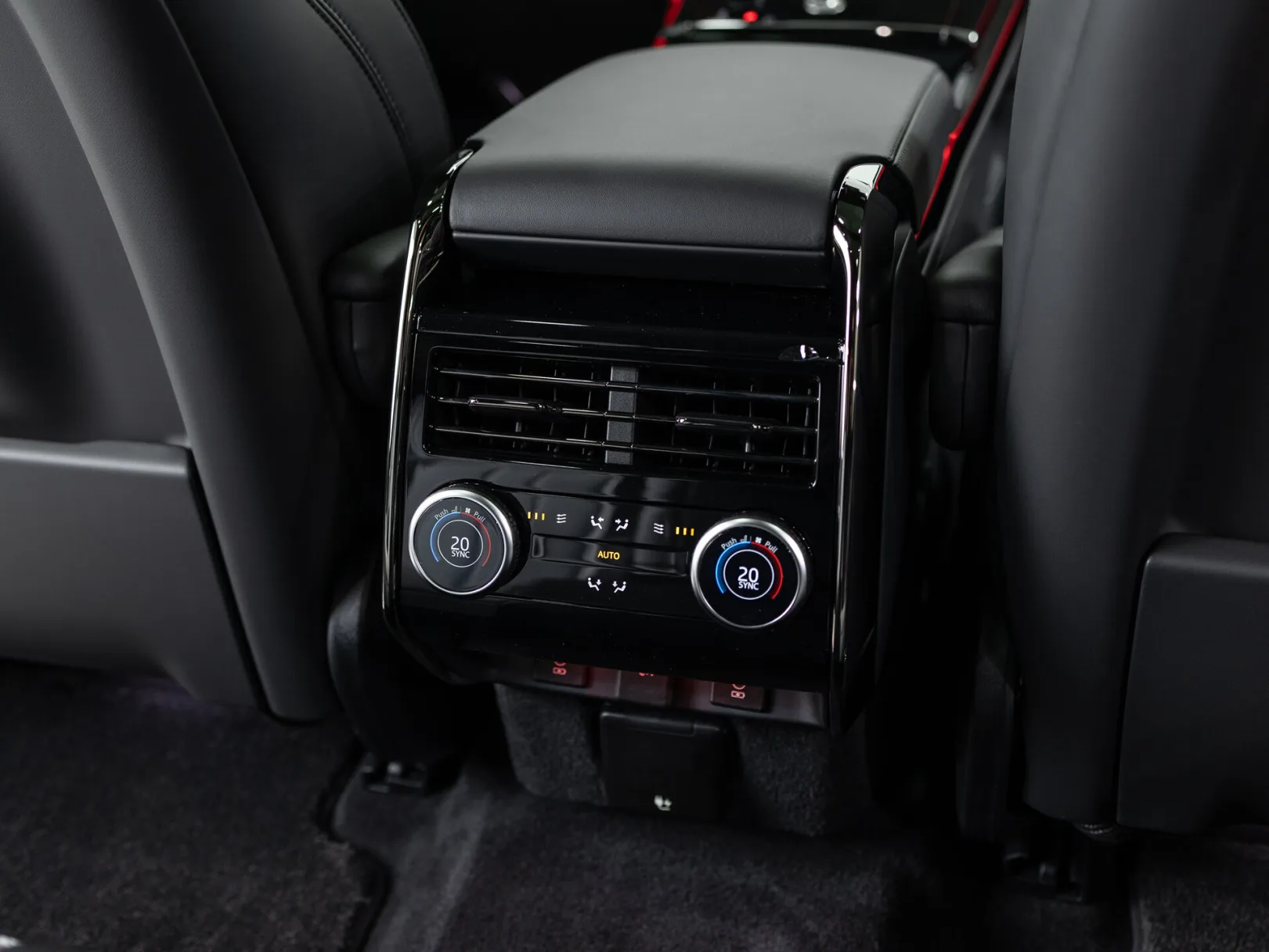 Land Rover Range Rover Sport Autobiography III, 2026 — экстерьер, фото 30