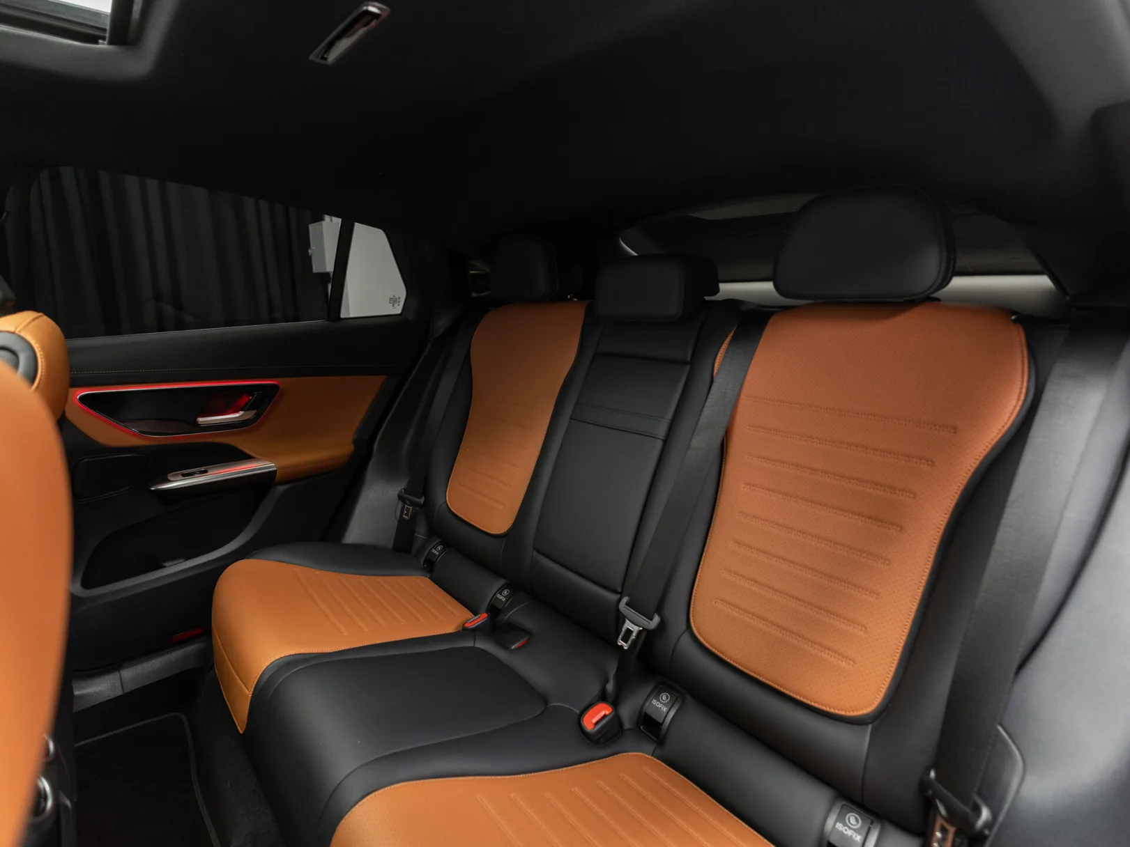 Mercedes-Benz GLC Coupe GLC 260 4MATIC Coupe II (C254), 2025 — экстерьер, фото 26
