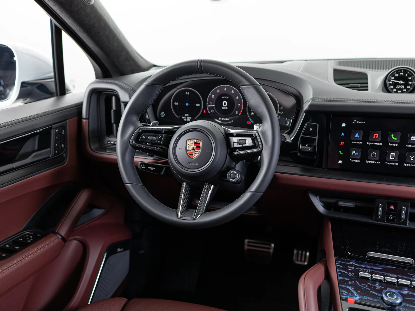 Porsche Cayenne GTS Coupé III Рестайлинг, 2024 — экстерьер, фото 16