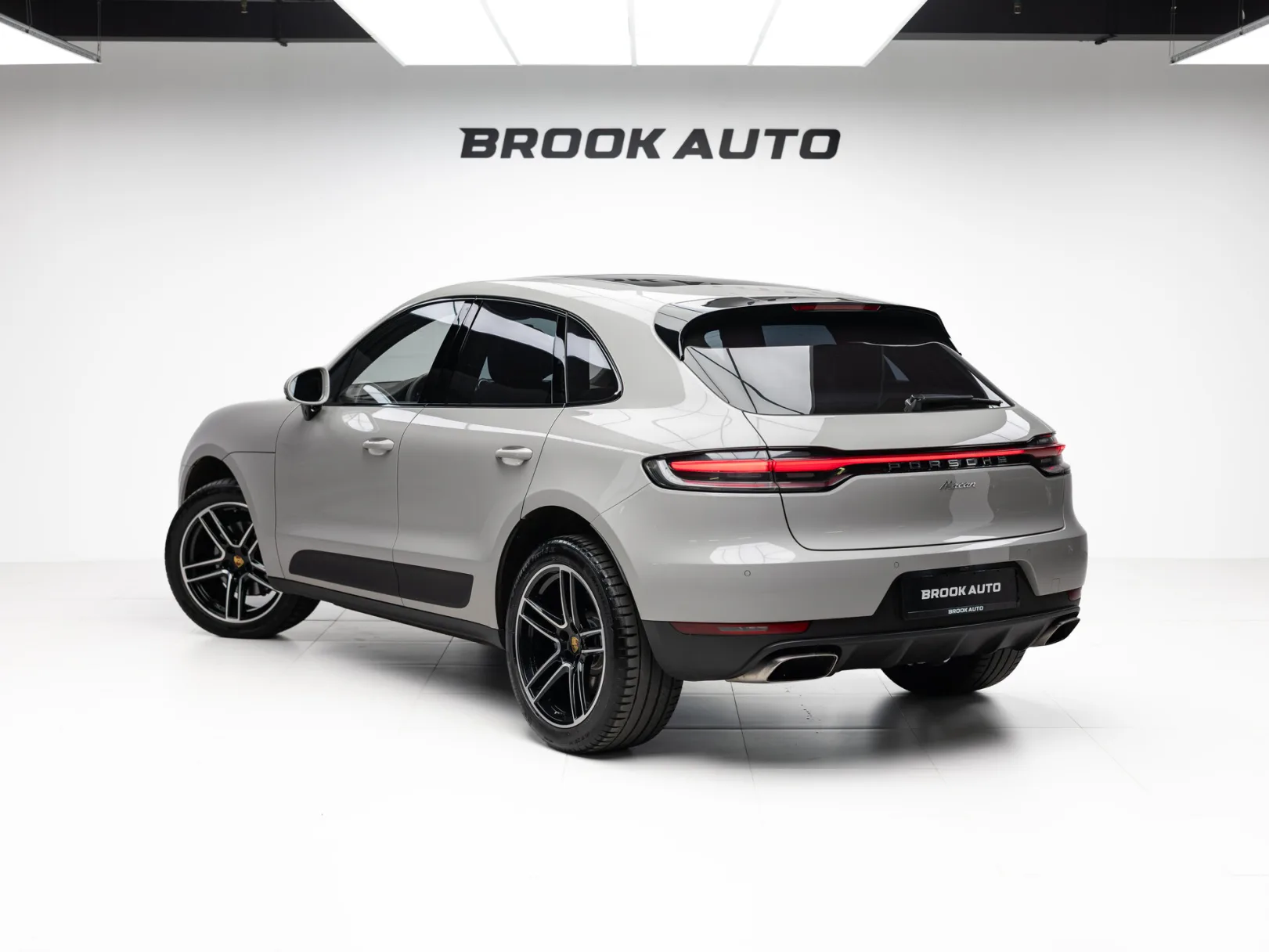 Porsche Macan I Рестайлинг, 2019 — экстерьер, фото 6