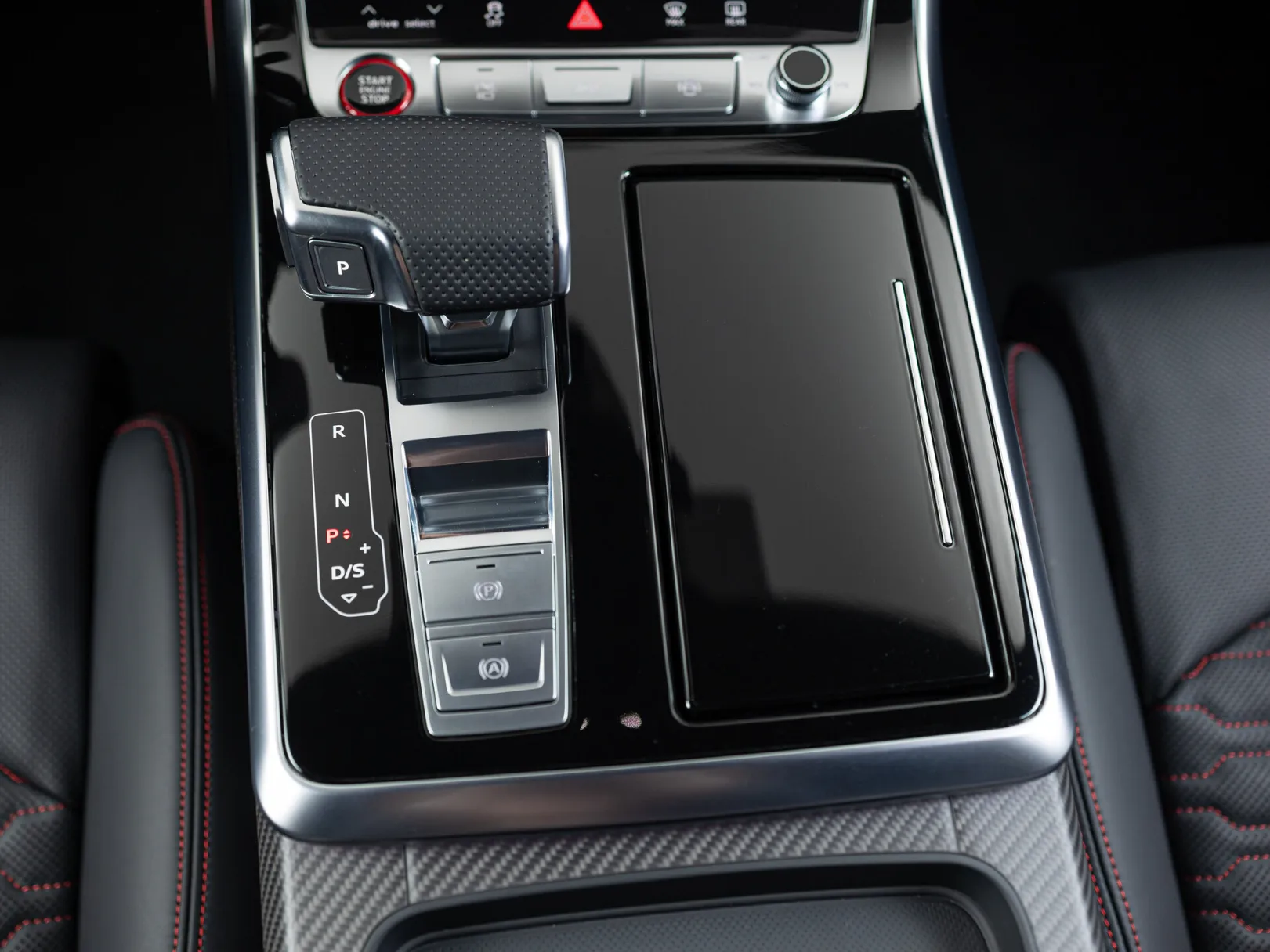 Audi RS Q8 TFSI I, 2022 — экстерьер, фото 16