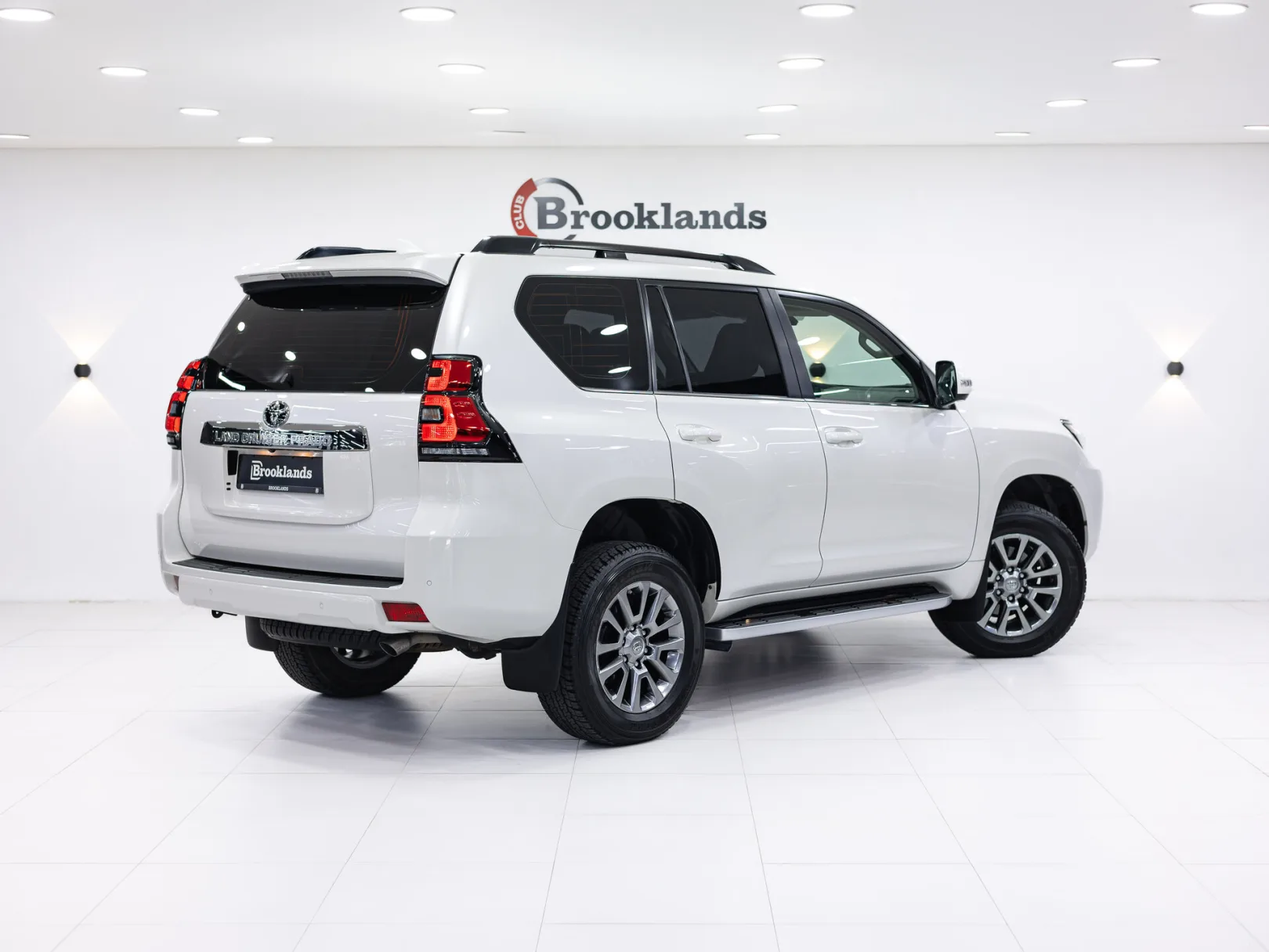 Toyota Land Cruiser Prado Престиж 150 Series Рестайлинг 2, 2020 — экстерьер, фото 4