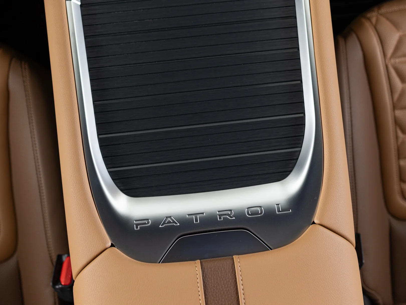 Nissan Patrol LE Platinum City VII (Y63), 2026 — экстерьер, фото 25