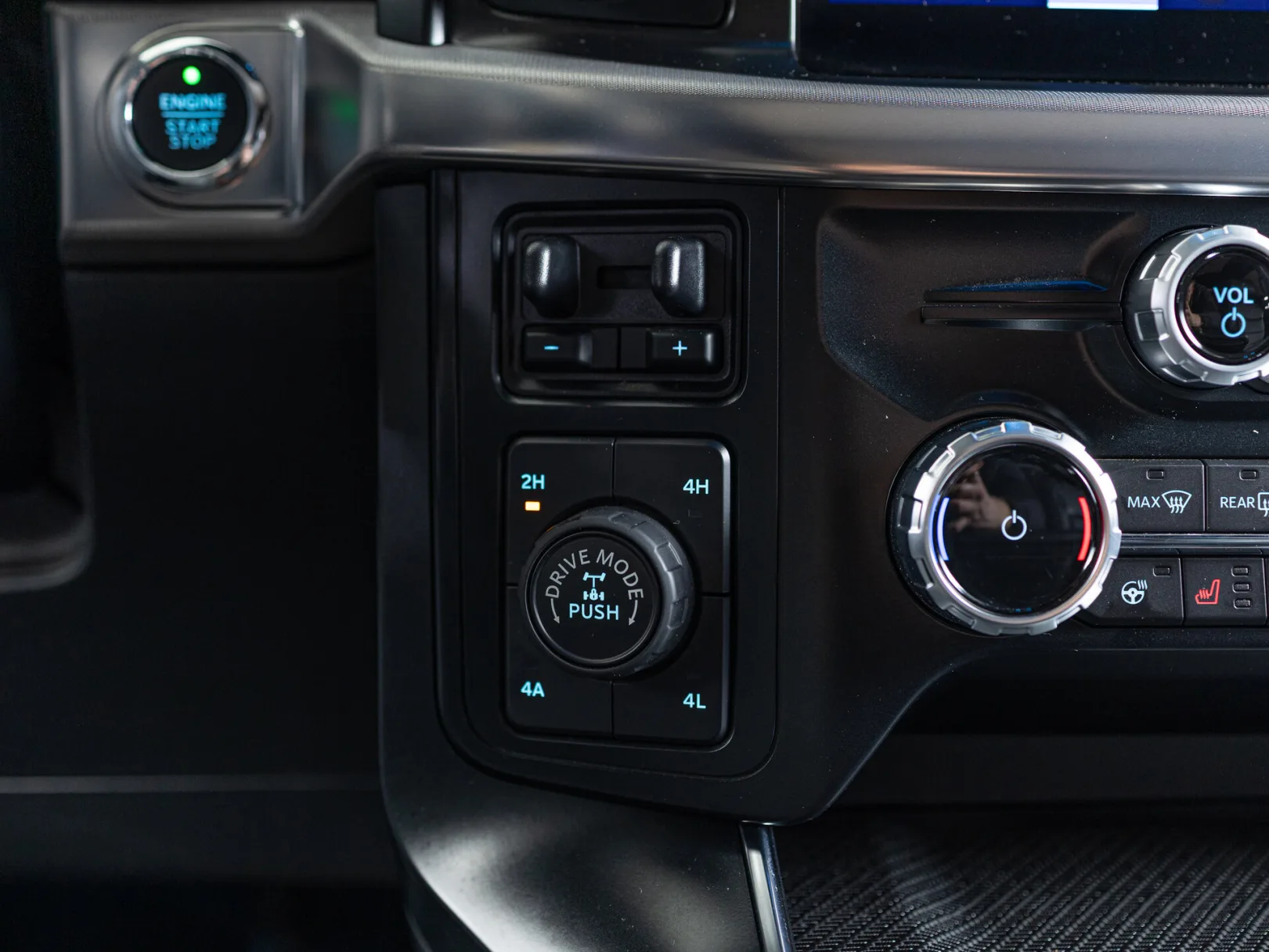 Ford F-150 Raptor XIV, 2023 — экстерьер, фото 17