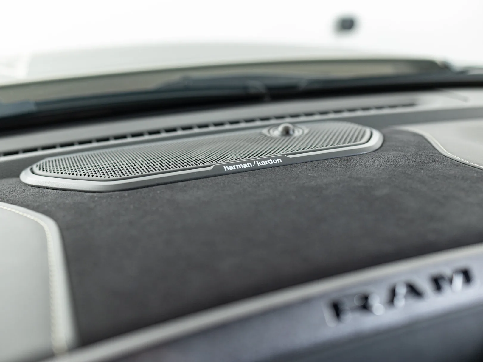 Ram 1500 TRX V, 2022 — экстерьер, фото 25