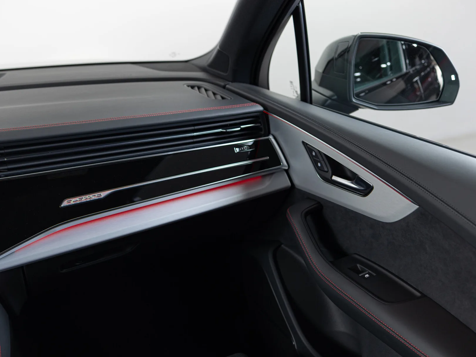 Audi Q7 50 TDI quattro tiptronic II (4M) Рестайлинг 2, 2025 — экстерьер, фото 22
