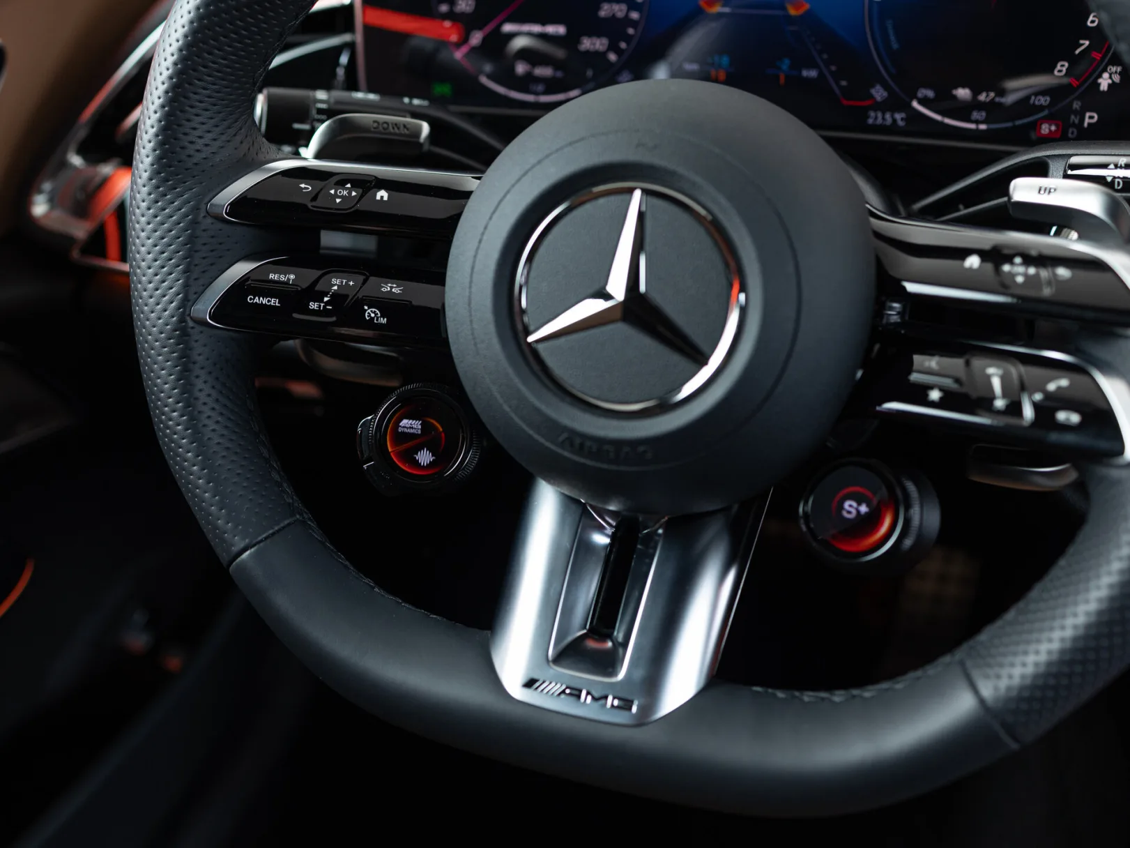 Mercedes-Benz E-Класс AMG E 53 4MATIC+ VI (W214), 2024 — экстерьер, фото 16