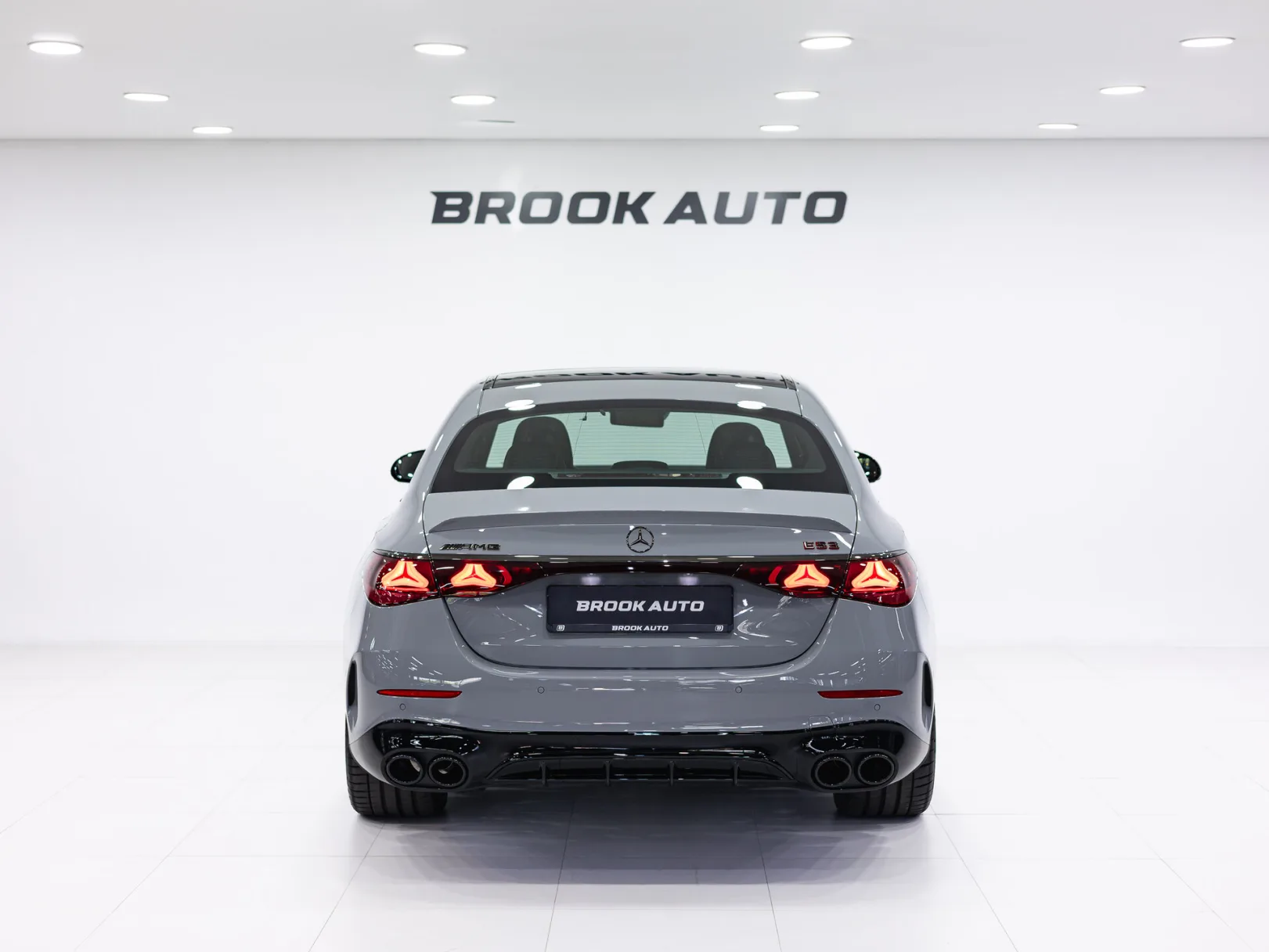 Mercedes-Benz E-Класс AMG E 53 4MATIC+ VI (W214), 2025 — экстерьер, фото 5