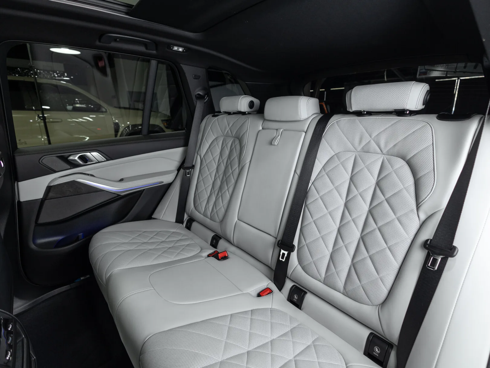 BMW X5 xDrive40i IV (G05/G18) Рестайлинг, 2023 — экстерьер, фото 24