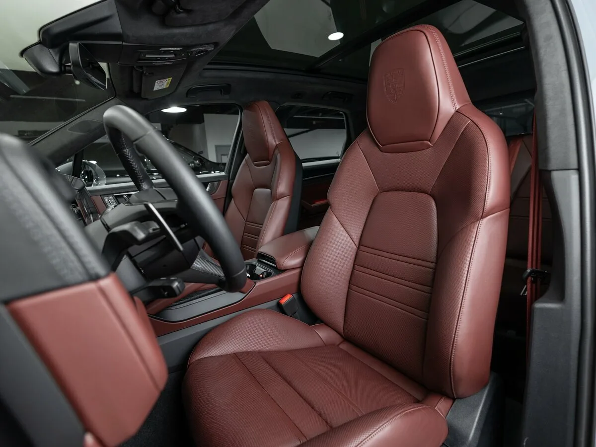 Porsche Cayenne GTS III Рестайлинг, 2026 — экстерьер, фото 12