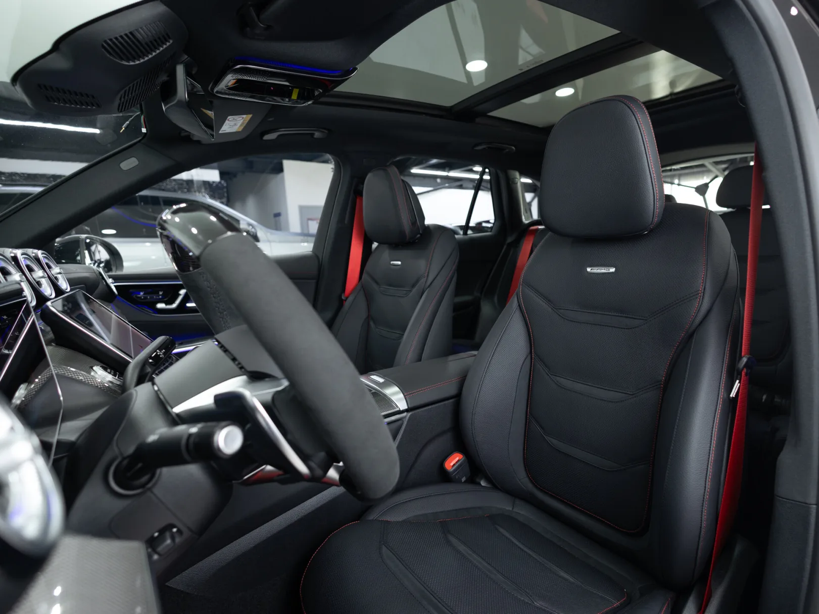 Mercedes-Benz GLC AMG GLC 43 4MATIC II (X254), 2024 — экстерьер, фото 10