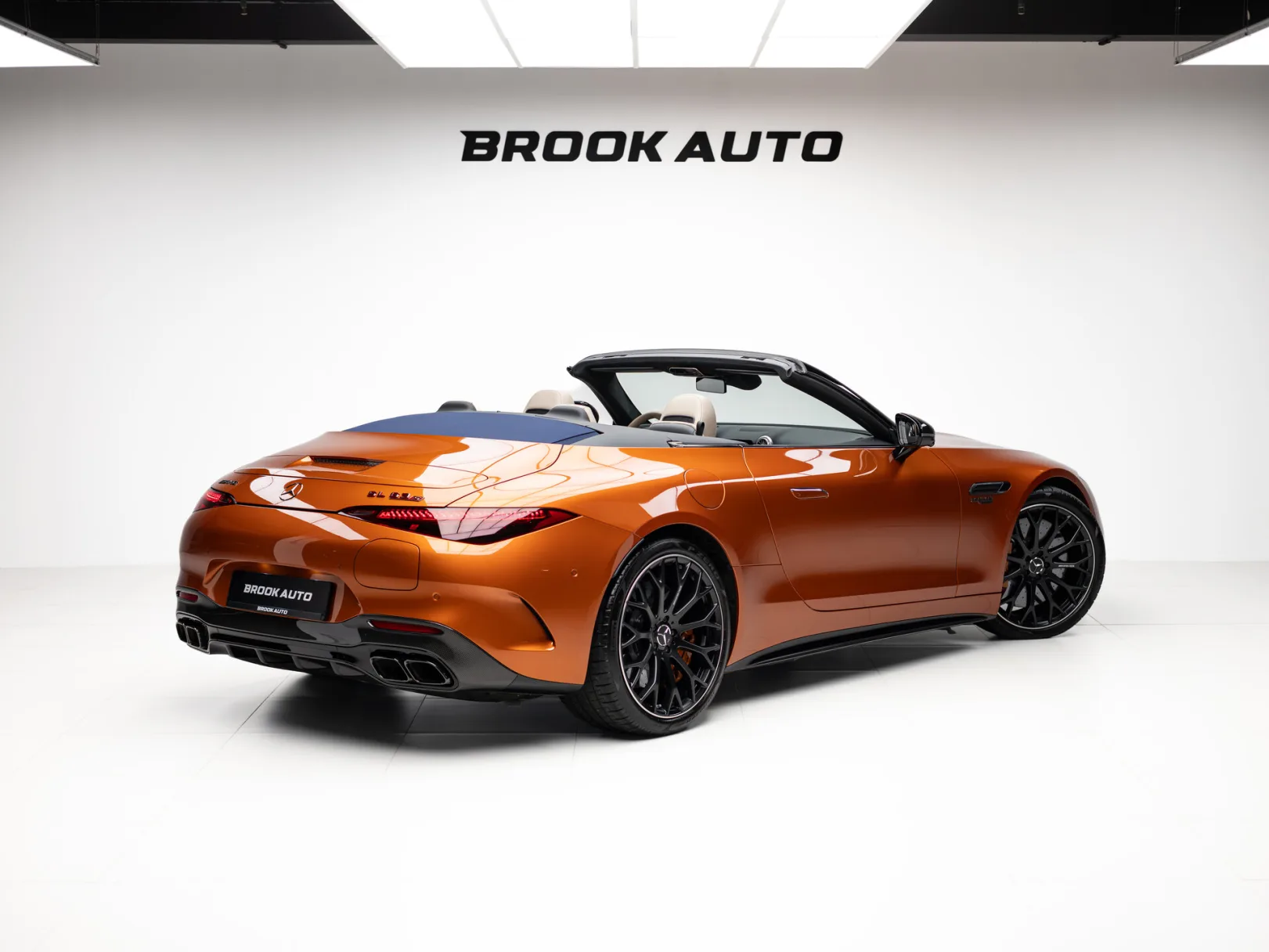 Mercedes-Benz SL-Класс AMG SL 63 S E Performance IV (R232), 2024 — экстерьер, фото 6