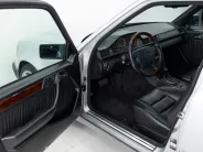 Mercedes-Benz W124 I, 1992 — экстерьер, фото 7