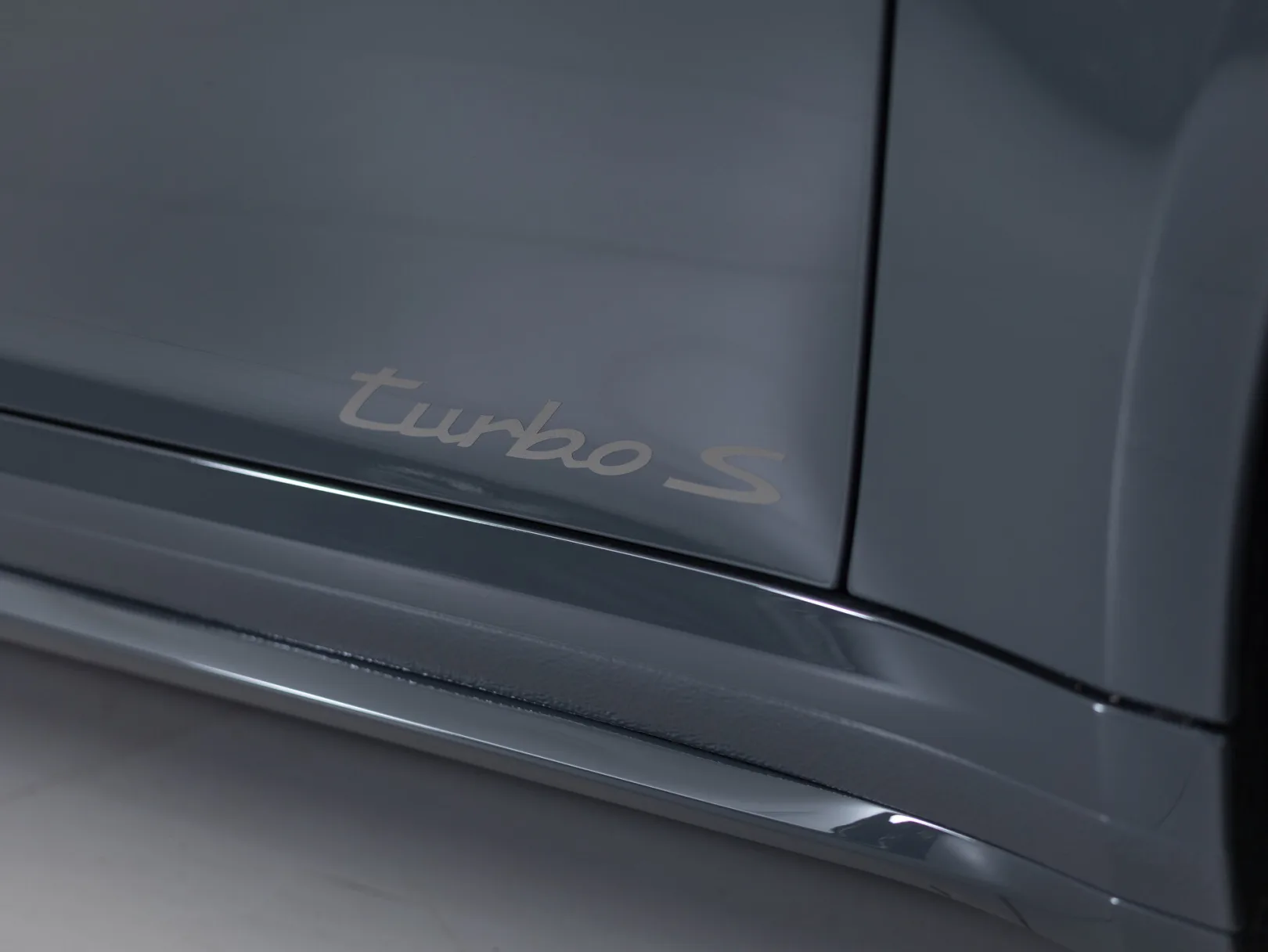 Porsche 911 Turbo S VIII (992) Рестайлинг, 2026 — экстерьер, фото 37