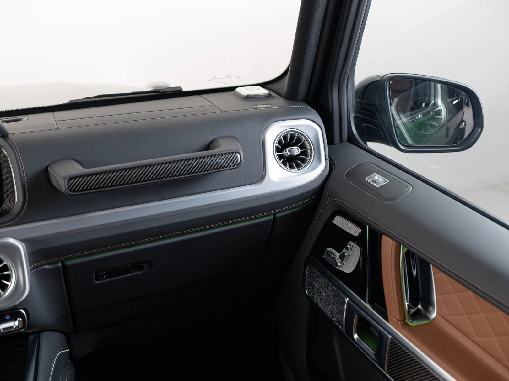 Mercedes-Benz G-Класс AMG G 63 II (W465) Рестайлинг, 2025 — экстерьер, фото 23
