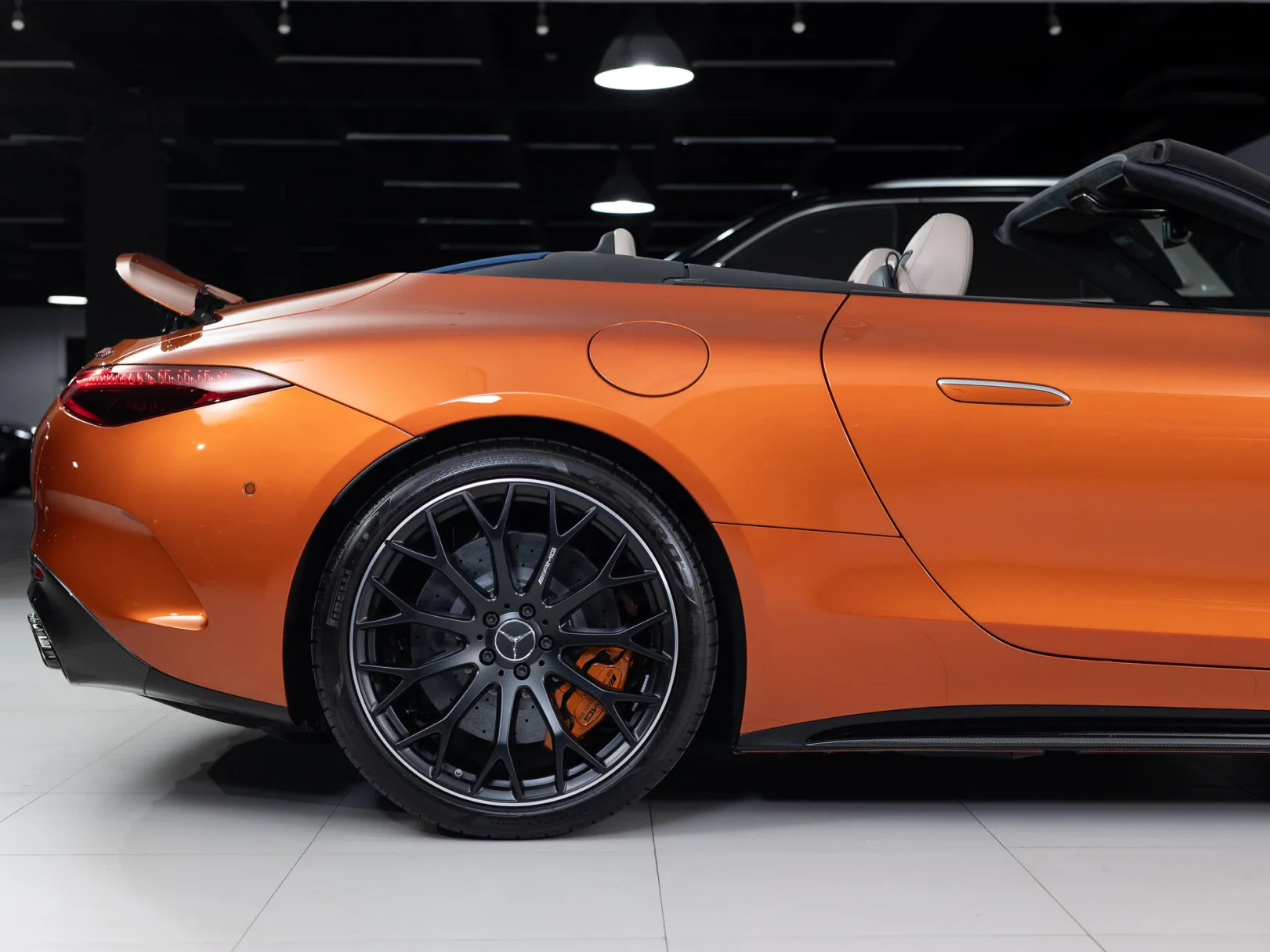 Mercedes-Benz SL-Класс AMG SL 63 S E Performance IV (R232), 2024 — экстерьер, фото 39