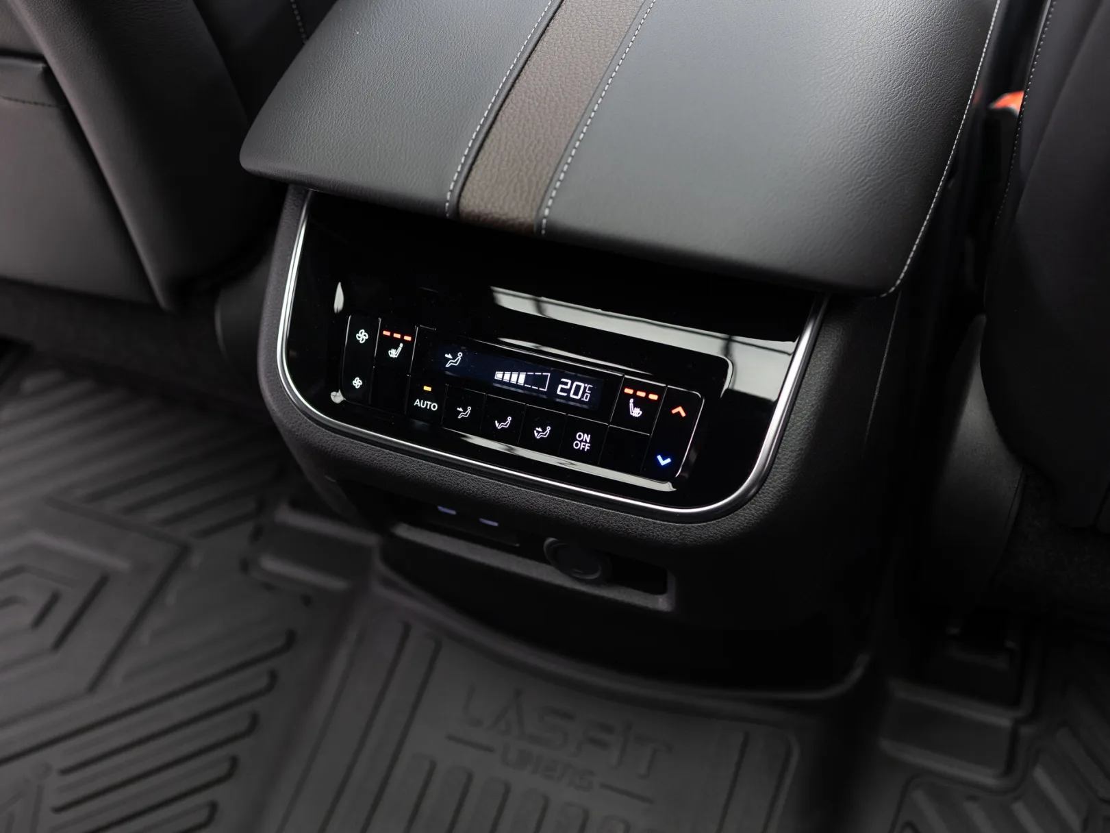 Nissan Armada Platinum Reserve III, 2025 — экстерьер, фото 30