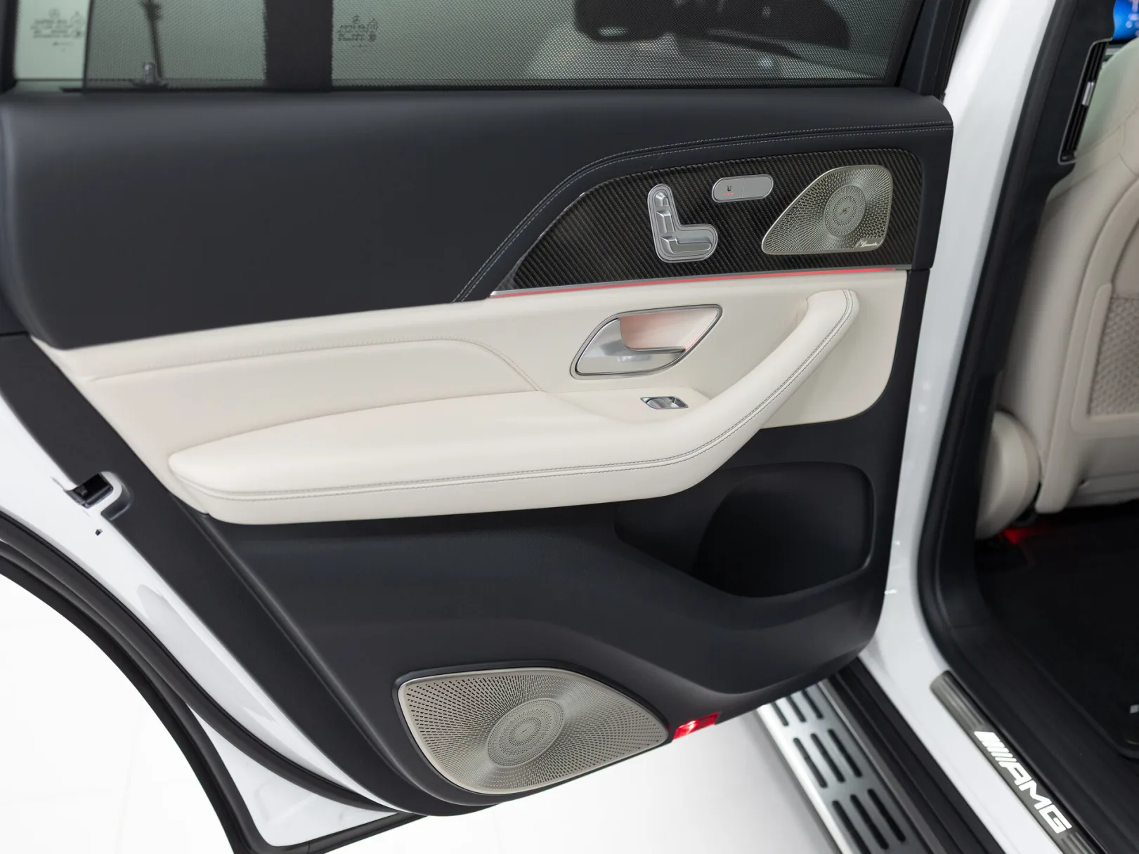 Mercedes-Benz GLS AMG GLS 63 4MATIC+ II (X167) Рестайлинг, 2024 — экстерьер, фото 33