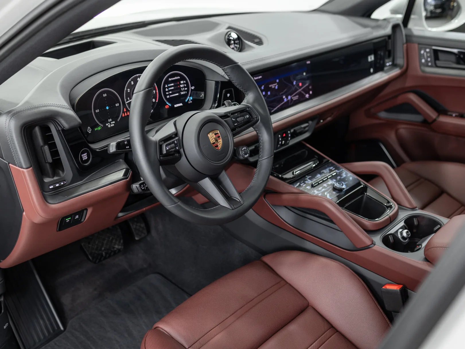 Porsche Cayenne Coupé III Рестайлинг, 2026 — экстерьер, фото 10