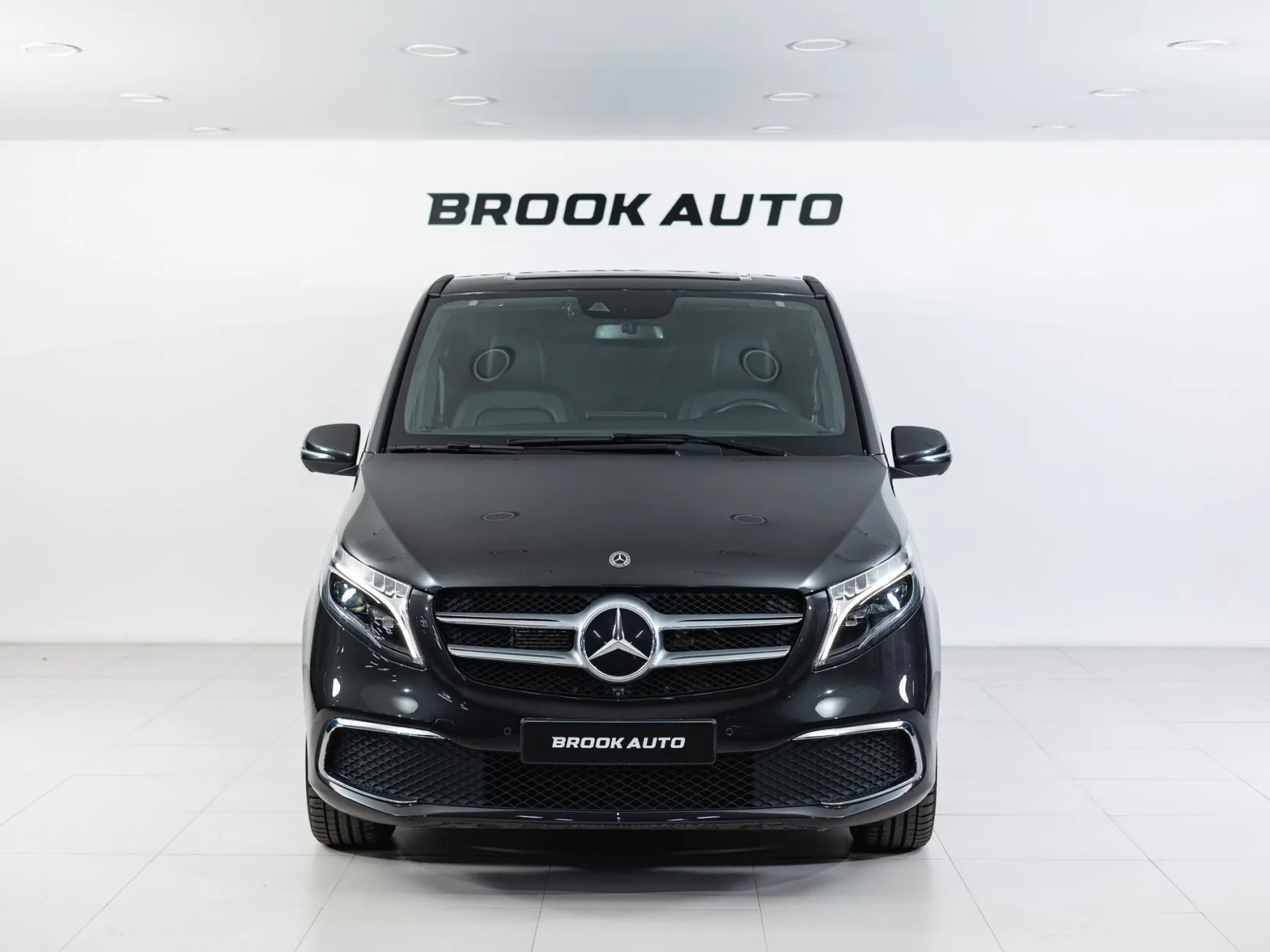 Mercedes-Benz V-Класс VIP III (W447) Рестайлинг, 2021 — экстерьер, фото 4