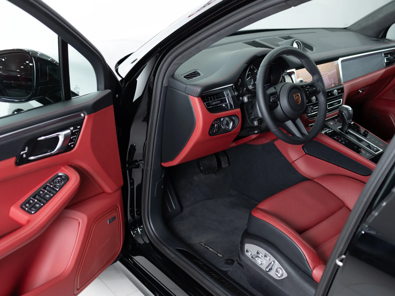 Porsche Macan GTS I Рестайлинг 2, 2023 — экстерьер, фото 7