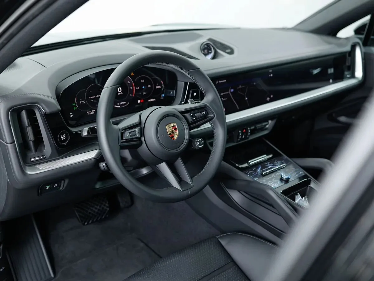 Porsche Cayenne Coupé III Рестайлинг, 2023 — экстерьер, фото 11