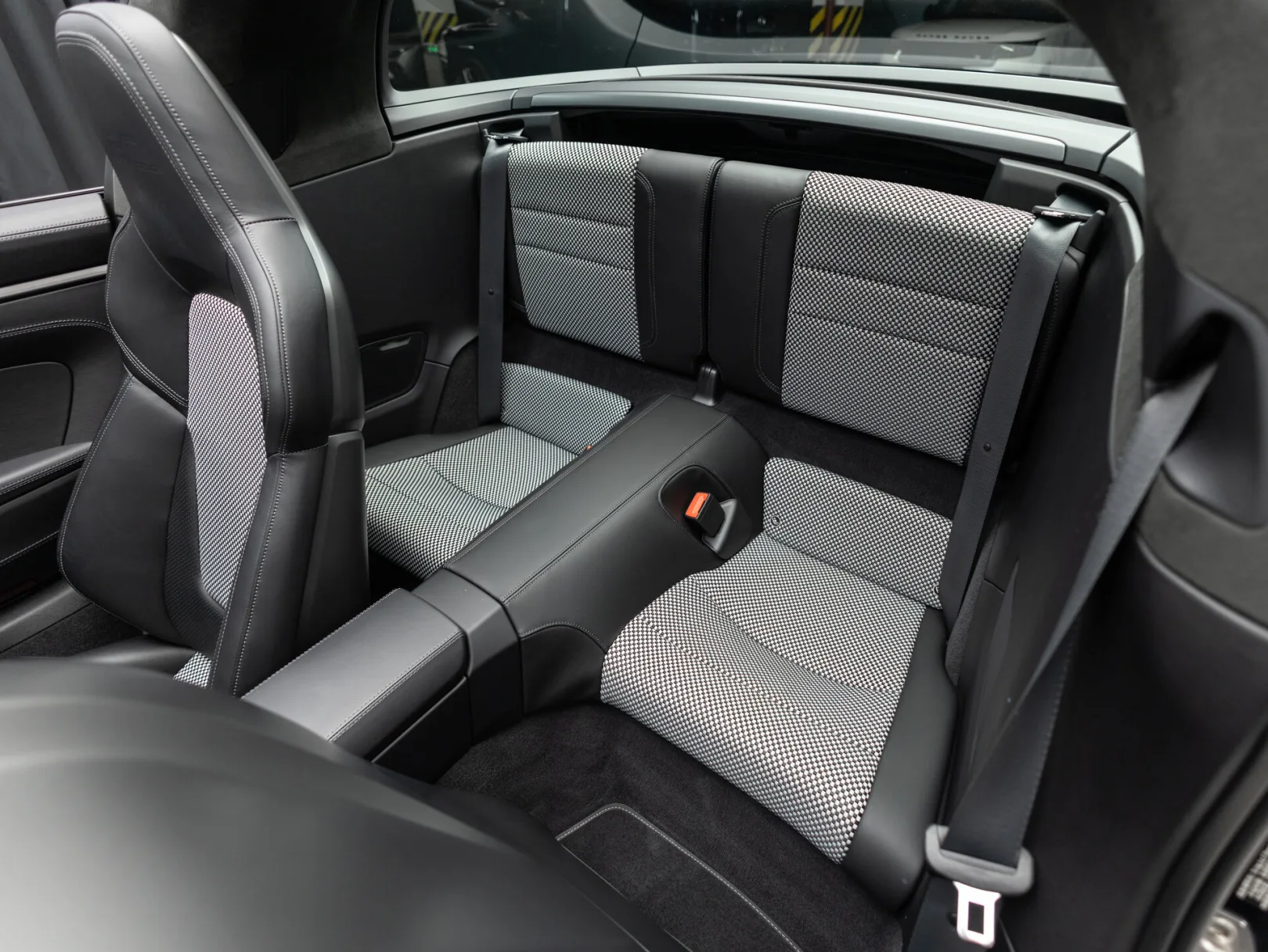 Porsche 911 Edition 50 Years Porsche Design VIII (992), 2022 — экстерьер, фото 32