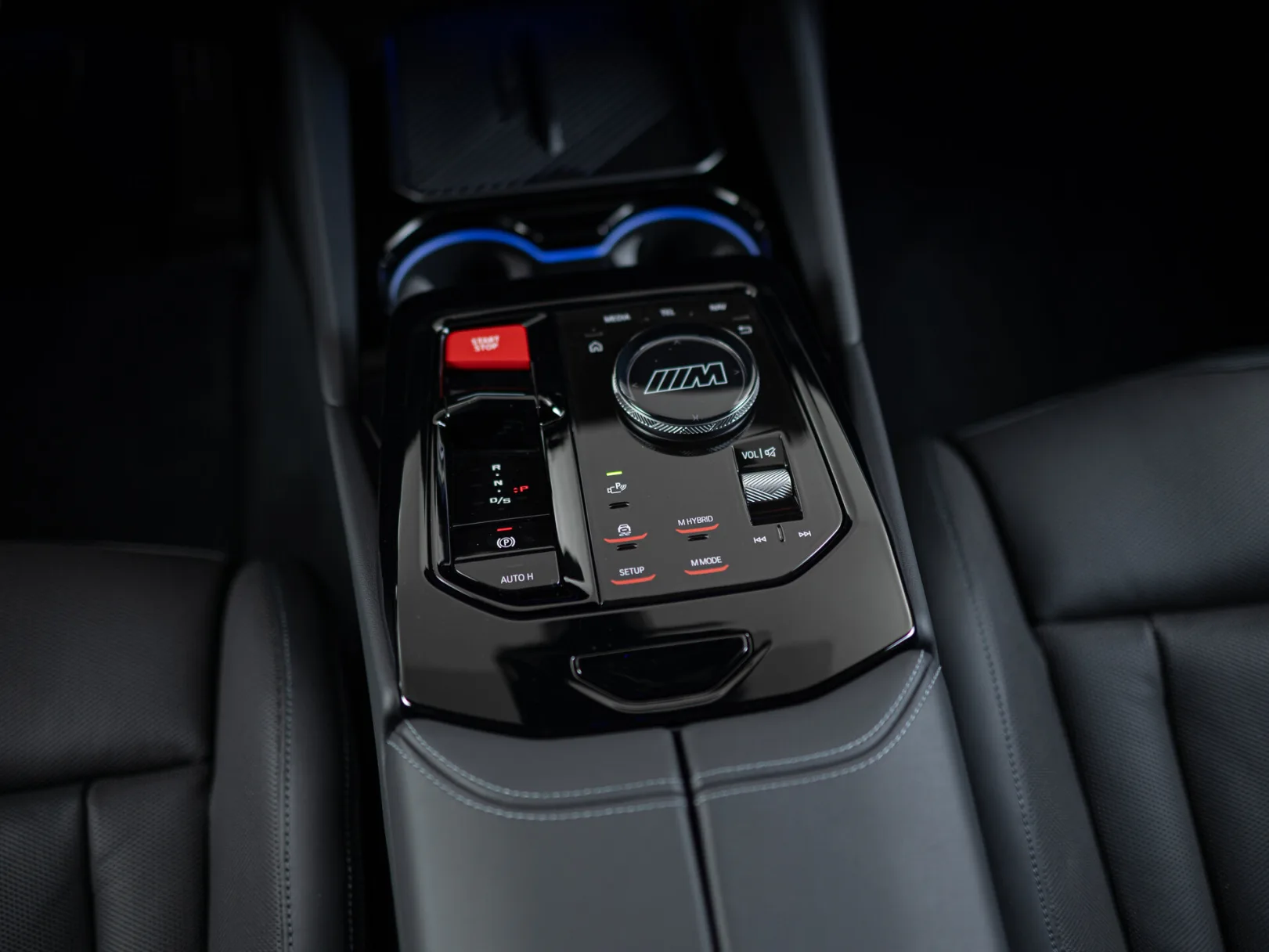 BMW M5 VII (G90), 2025 — экстерьер, фото 17