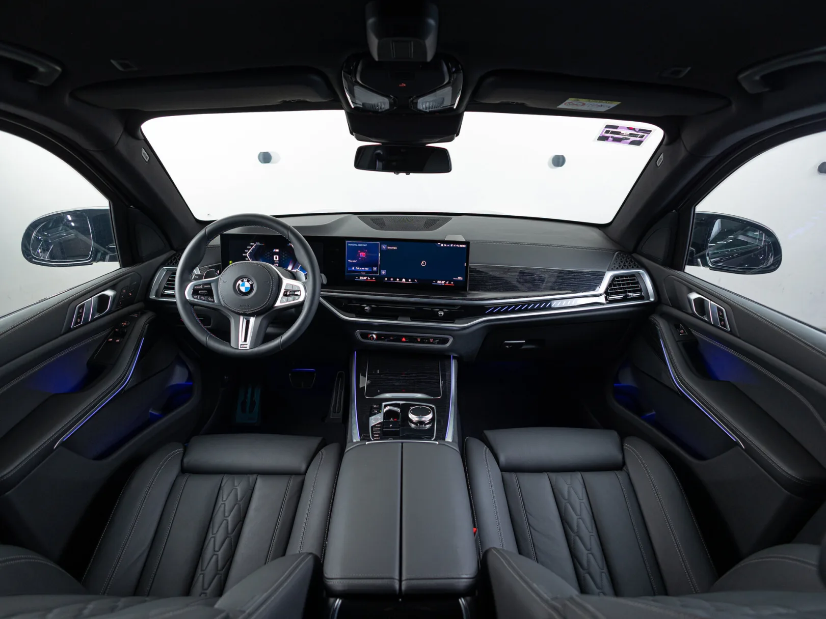 BMW X5 M60i IV (G05/G18) Рестайлинг, 2024 — экстерьер, фото 28