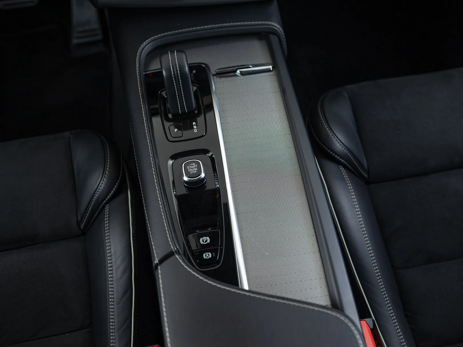 Volvo XC90 R-Design (MY21) II Рестайлинг 1, 2021 — экстерьер, фото 18