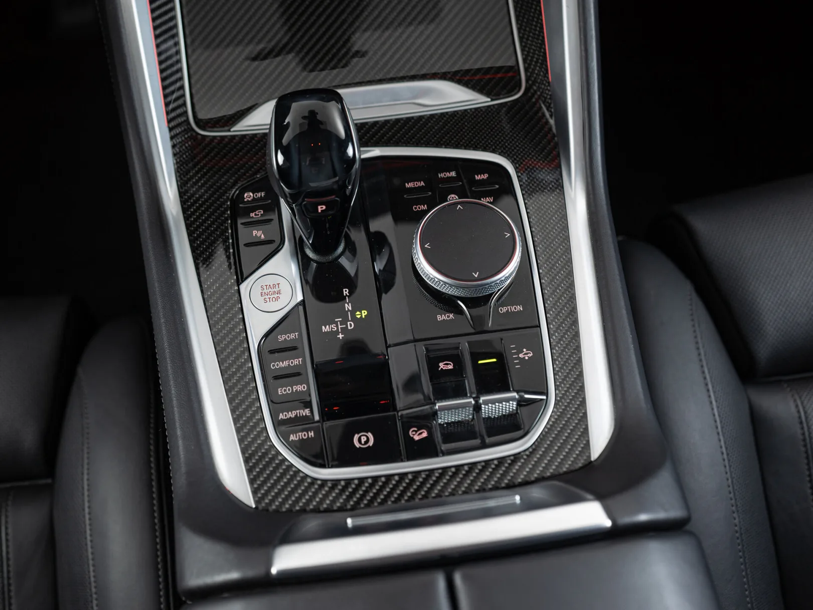 BMW X6 xDrive40d M Sport Pro III (G06), 2020 — экстерьер, фото 18