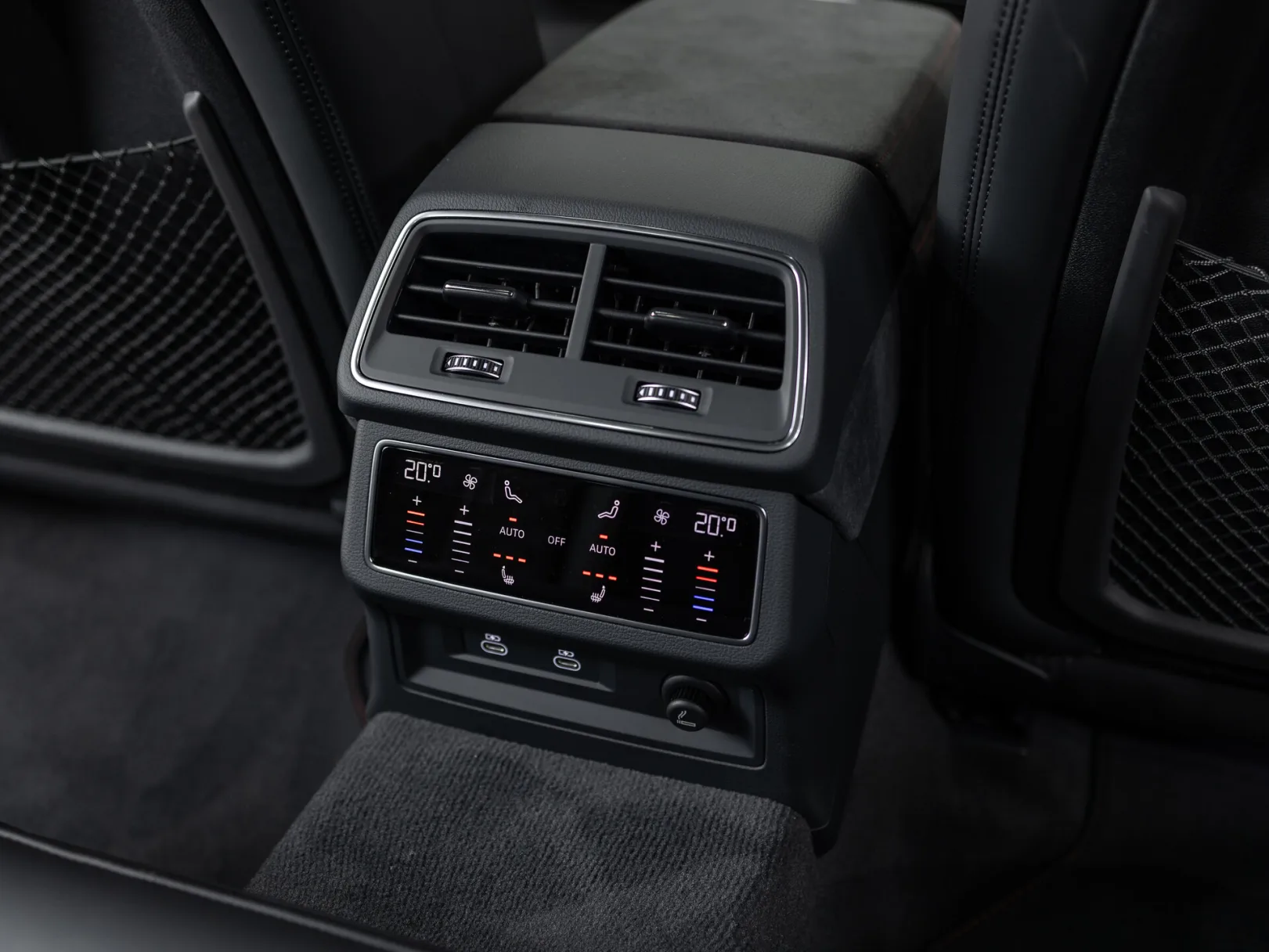 Audi RS 6 RS6 Avant performance IV (C8), 2025 — экстерьер, фото 26