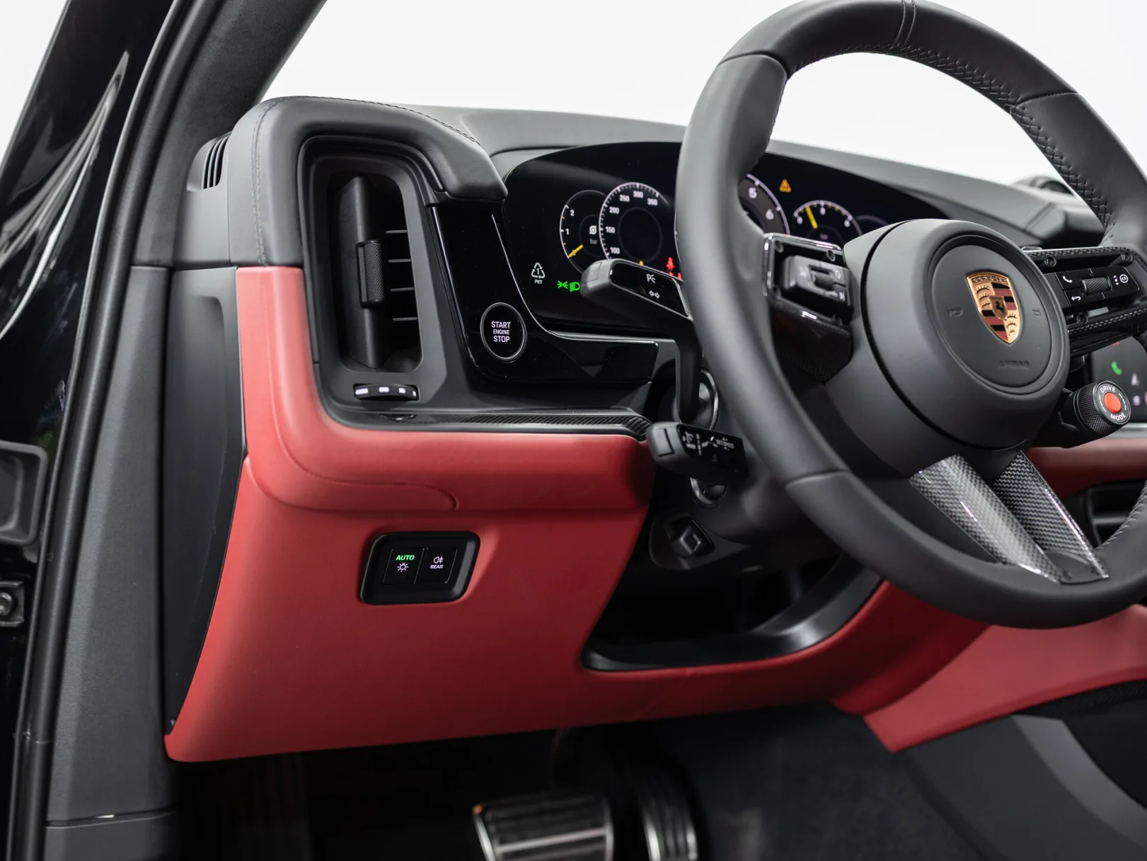 Porsche Cayenne Turbo GT III Рестайлинг, 2026 — экстерьер, фото 15