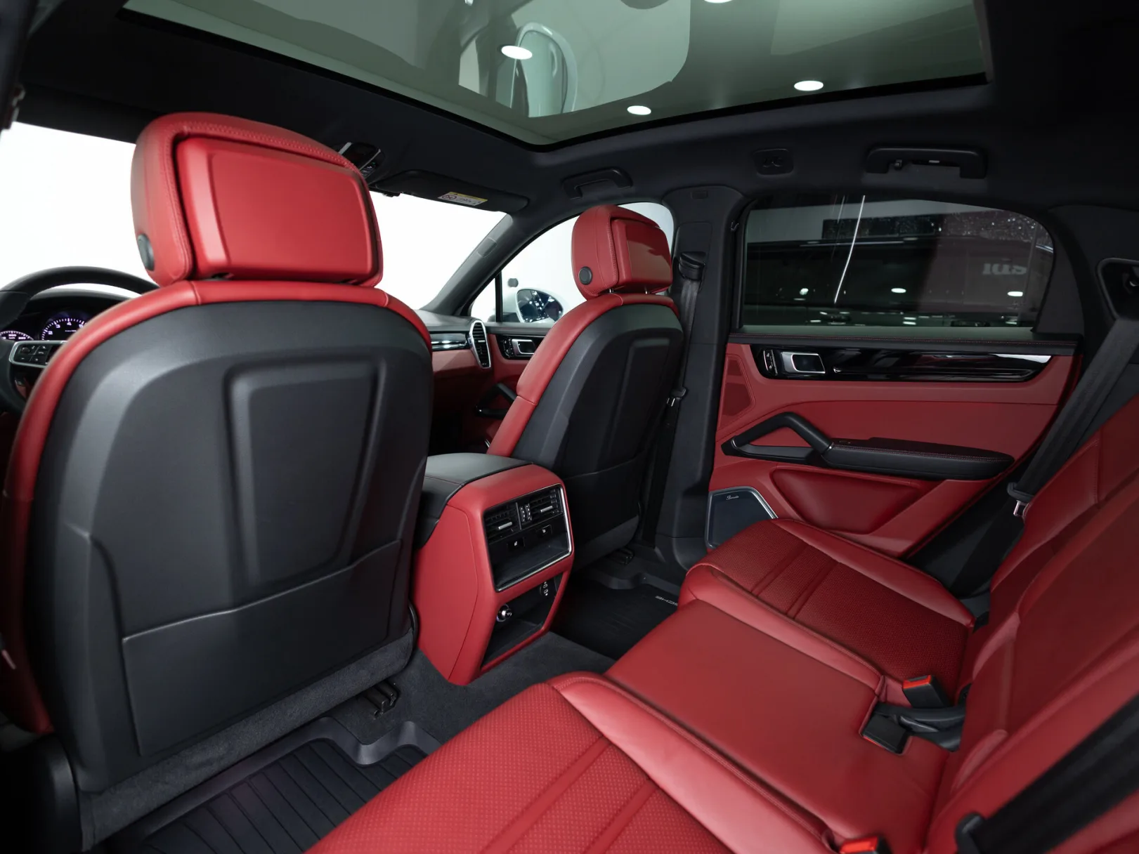 Porsche Cayenne Coupé III, 2020 — экстерьер, фото 25