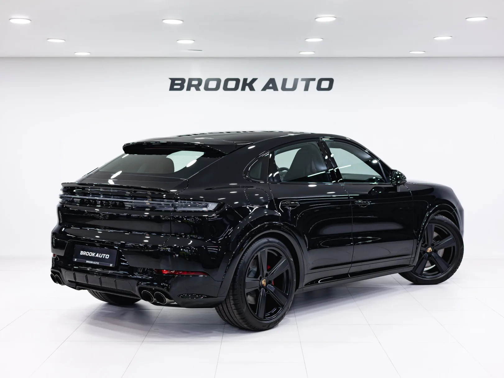 Porsche Cayenne GTS Coupé III Рестайлинг, 2025 — экстерьер, фото 4