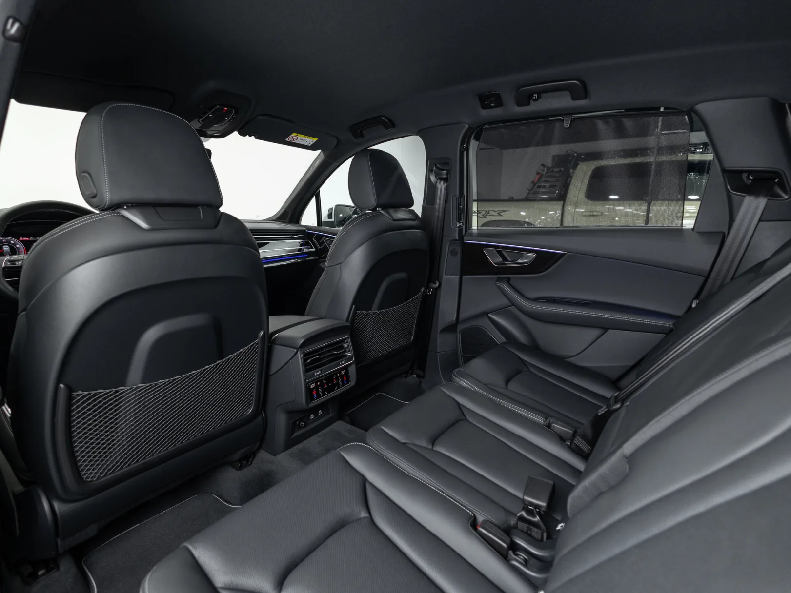Audi Q7 55 TFSI quattro tiptronic II (4M) Рестайлинг 2, 2024 — экстерьер, фото 26