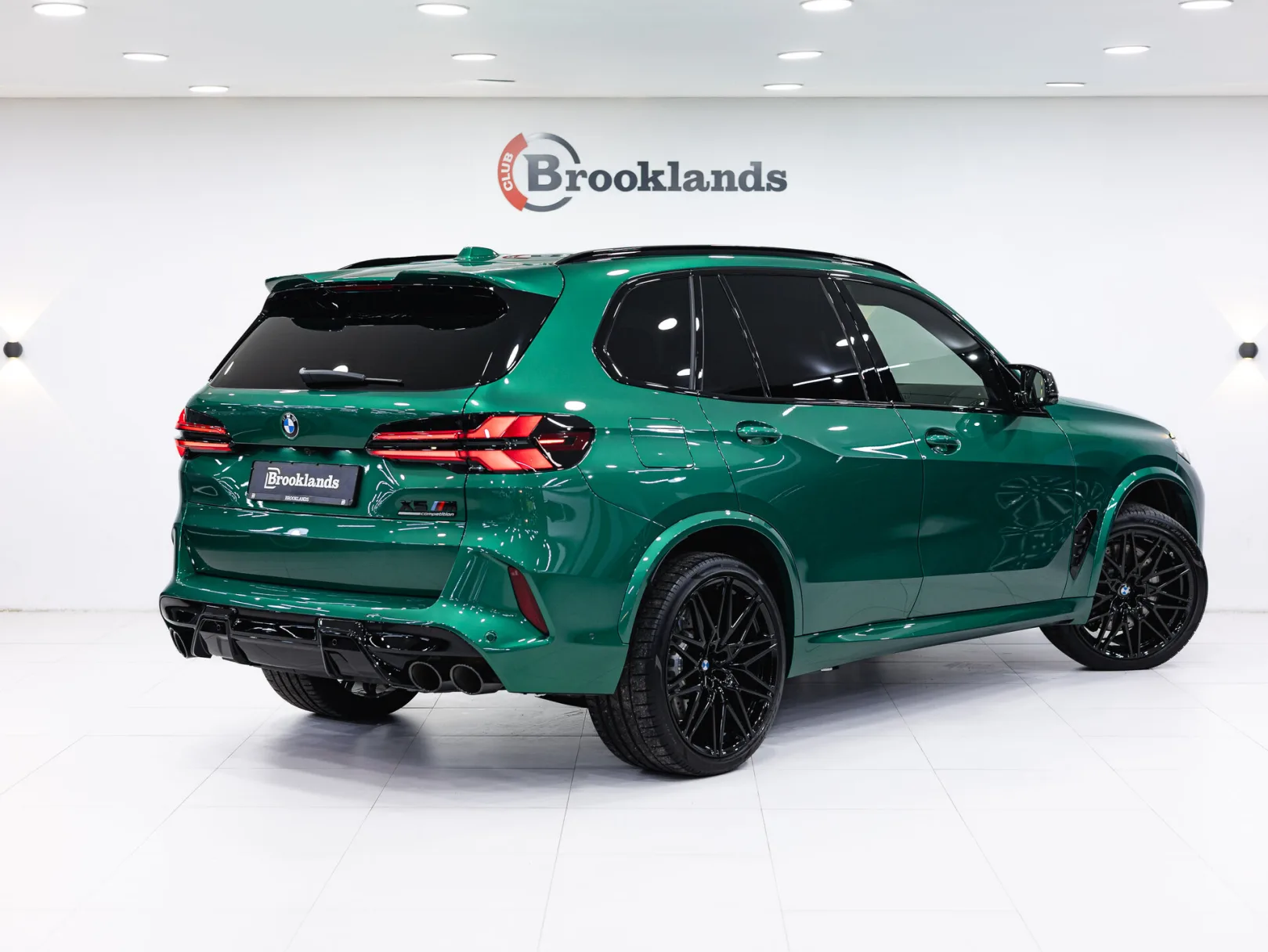 BMW X5 M Competition III (F95) Рестайлинг, 2024 — экстерьер, фото 4