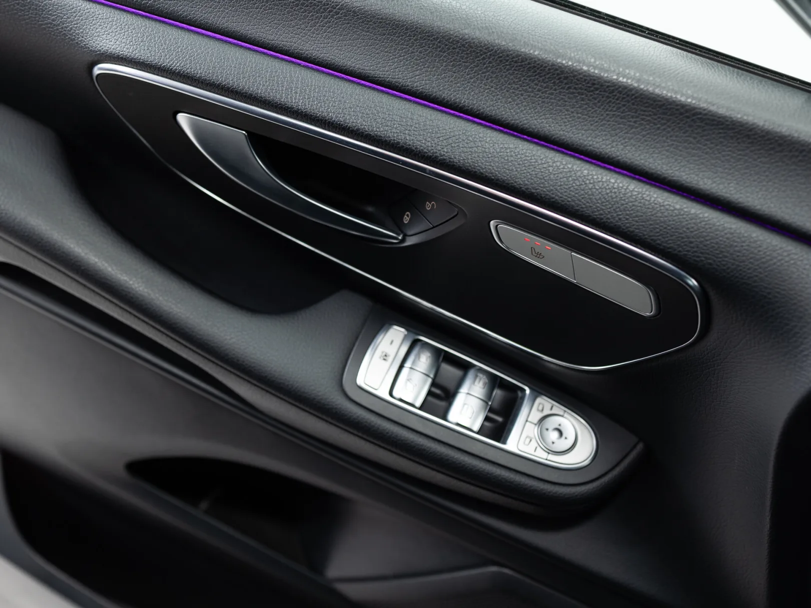 Mercedes-Benz V-Класс III (W447), 2018 — экстерьер, фото 9