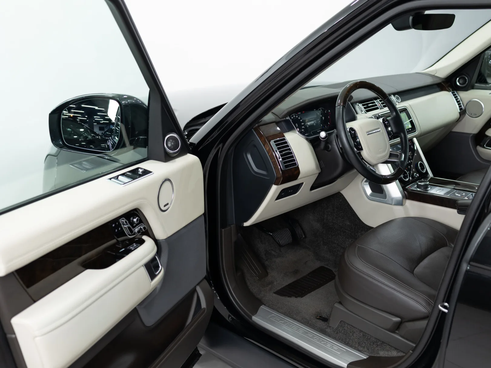 Land Rover Range Rover Vogue IV Рестайлинг, 2019 — экстерьер, фото 11