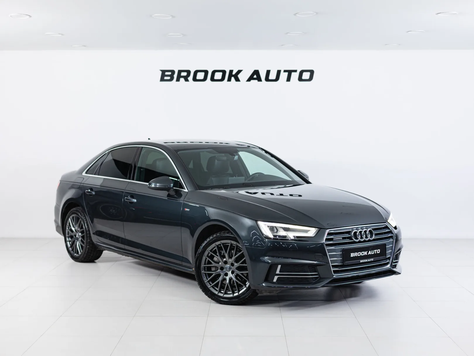 Audi A4 40 TDI quattro S tronic V (B9), 2018 — экстерьер, фото 3