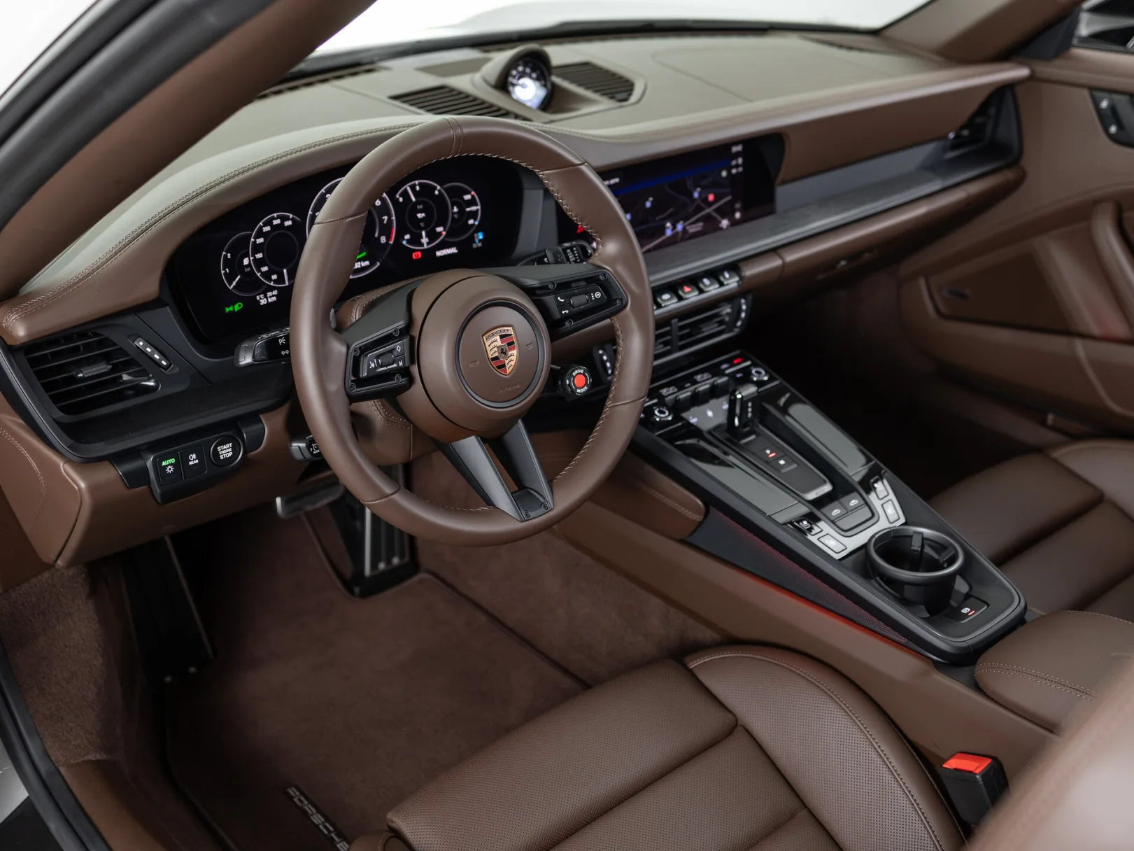 Porsche 911 Targa 4 GTS VIII (992) Рестайлинг, 2025 — экстерьер, фото 14