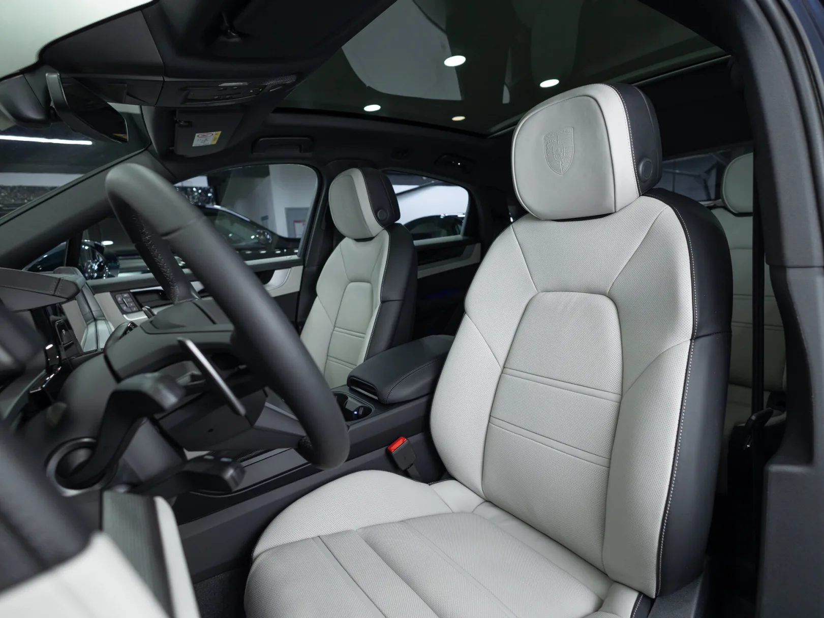 Porsche Cayenne Coupé III Рестайлинг, 2025 — экстерьер, фото 11