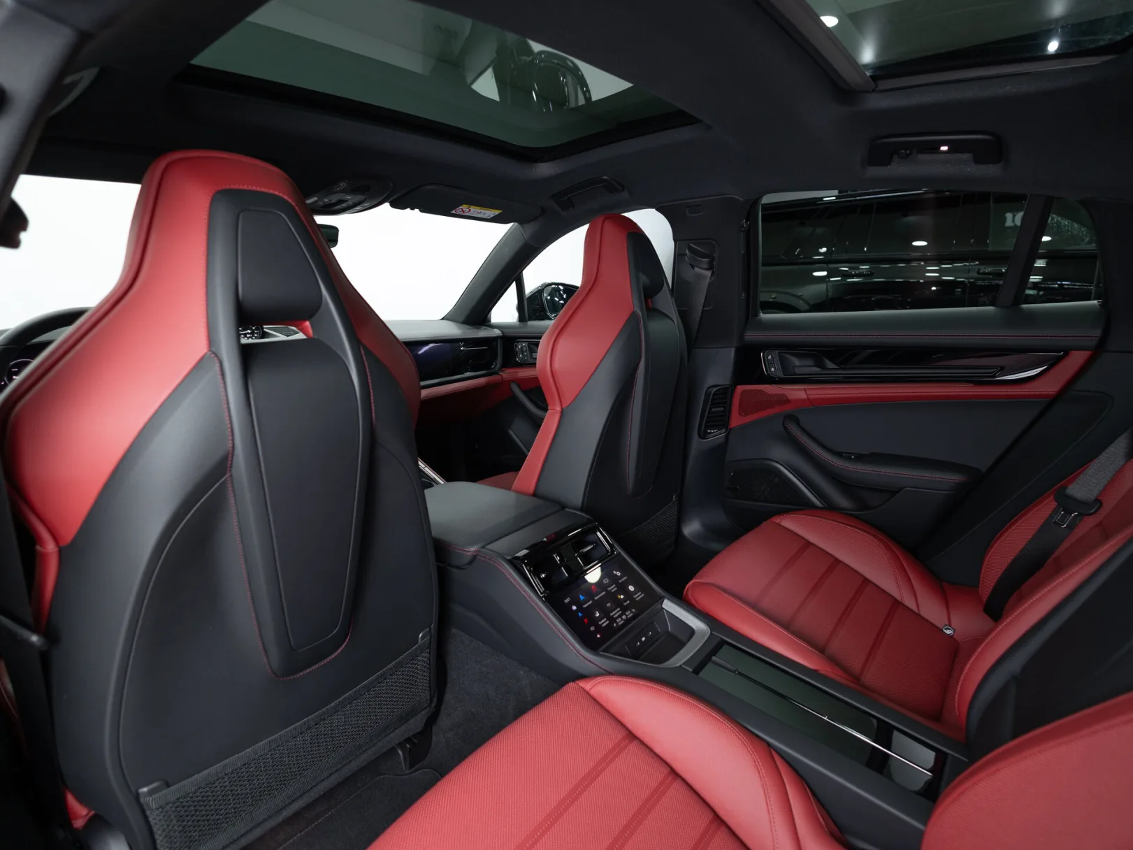 Porsche Panamera 4 III, 2024 — экстерьер, фото 28