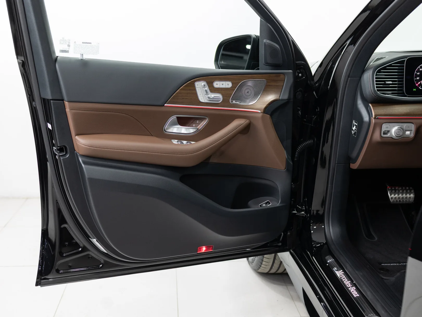 Mercedes-Benz GLS 450 4MATIC II (X167) Рестайлинг, 2025 — экстерьер, фото 8