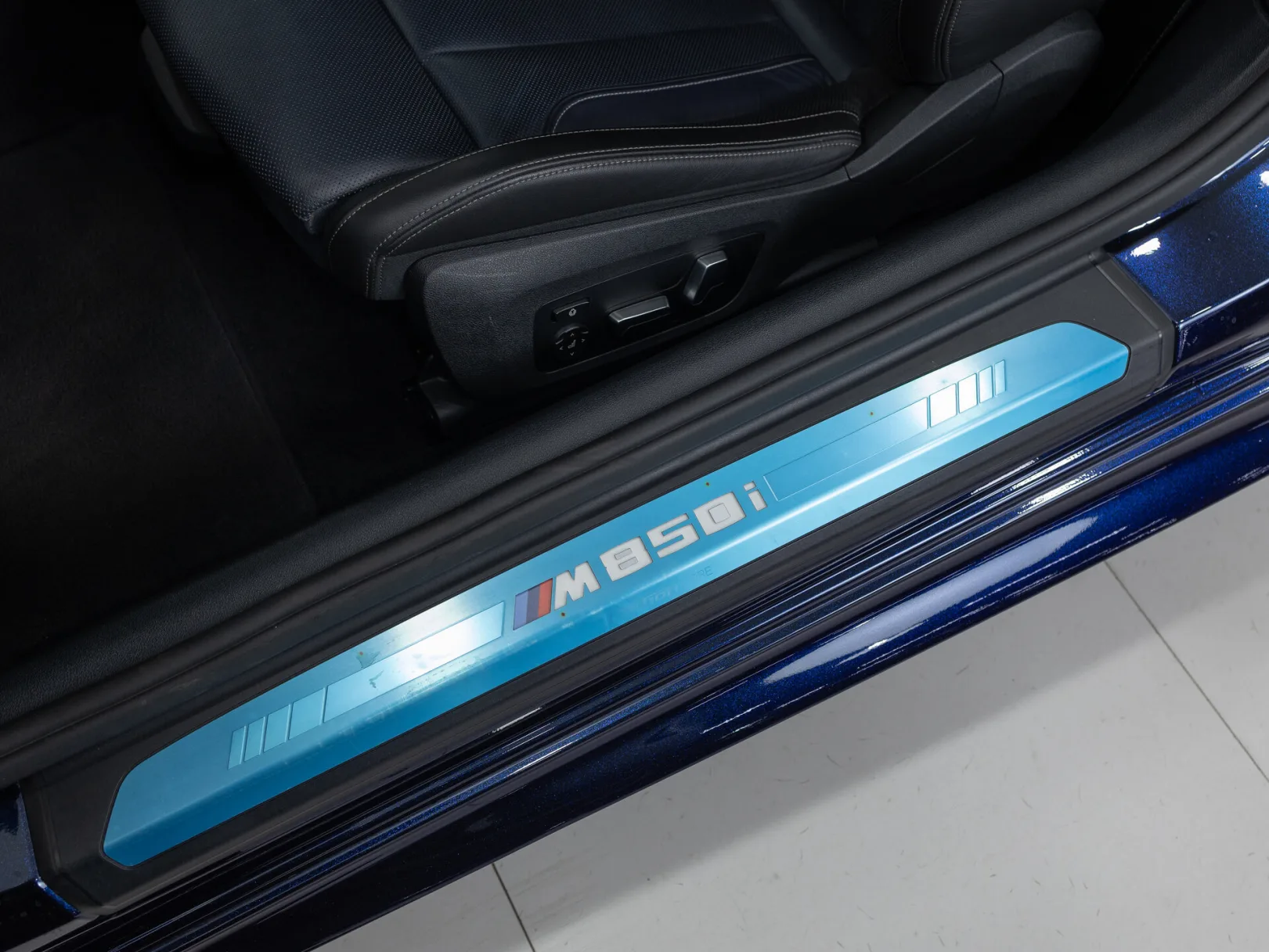 BMW 8 серии II (G14/G15/G16), 2019 — экстерьер, фото 9