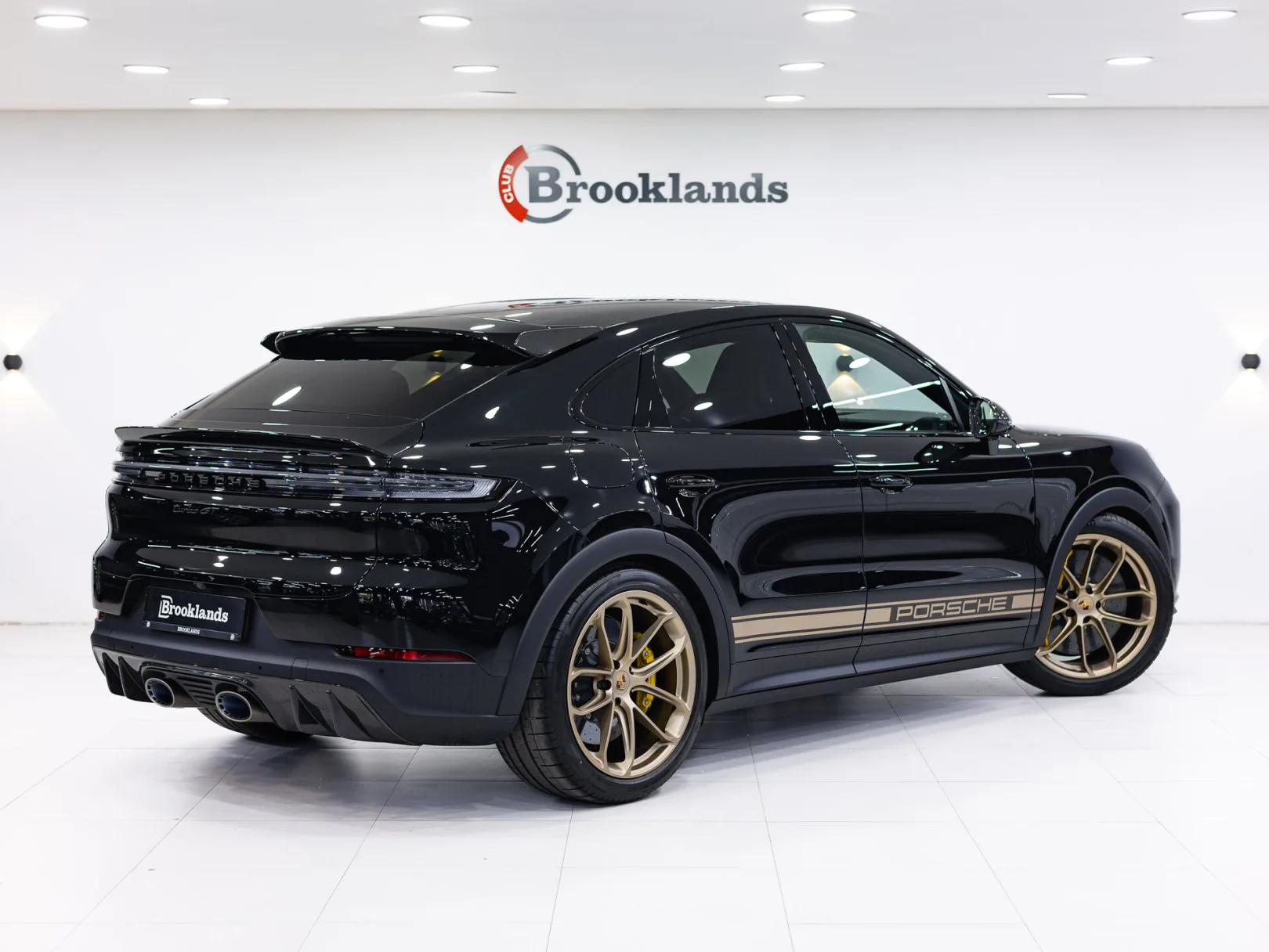 Porsche Cayenne Turbo GT III Рестайлинг, 2025 — экстерьер, фото 4